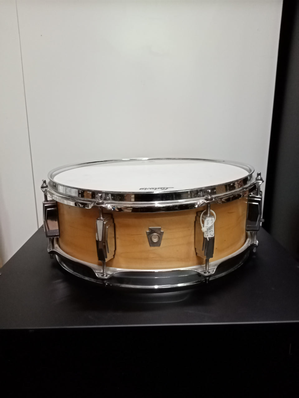 Ludwig LS558 5x14 Maple Snare Drum ex demo