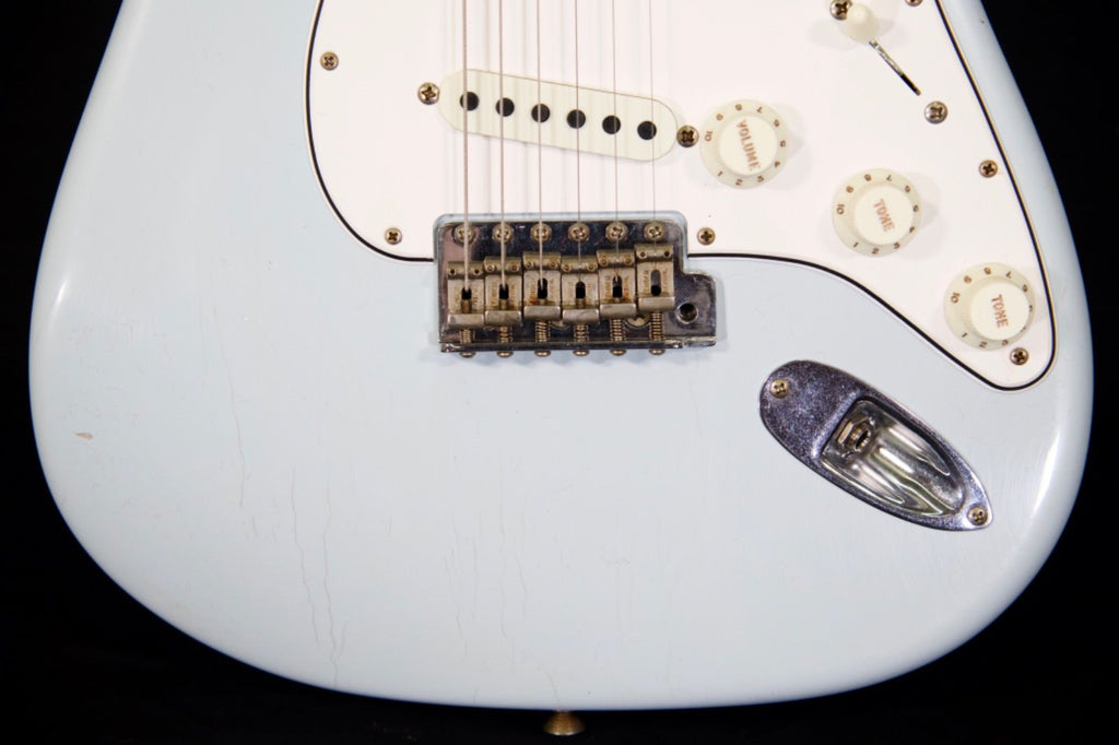 Fender Custom Shop 1969 Journeyman Relic Sonic Blue