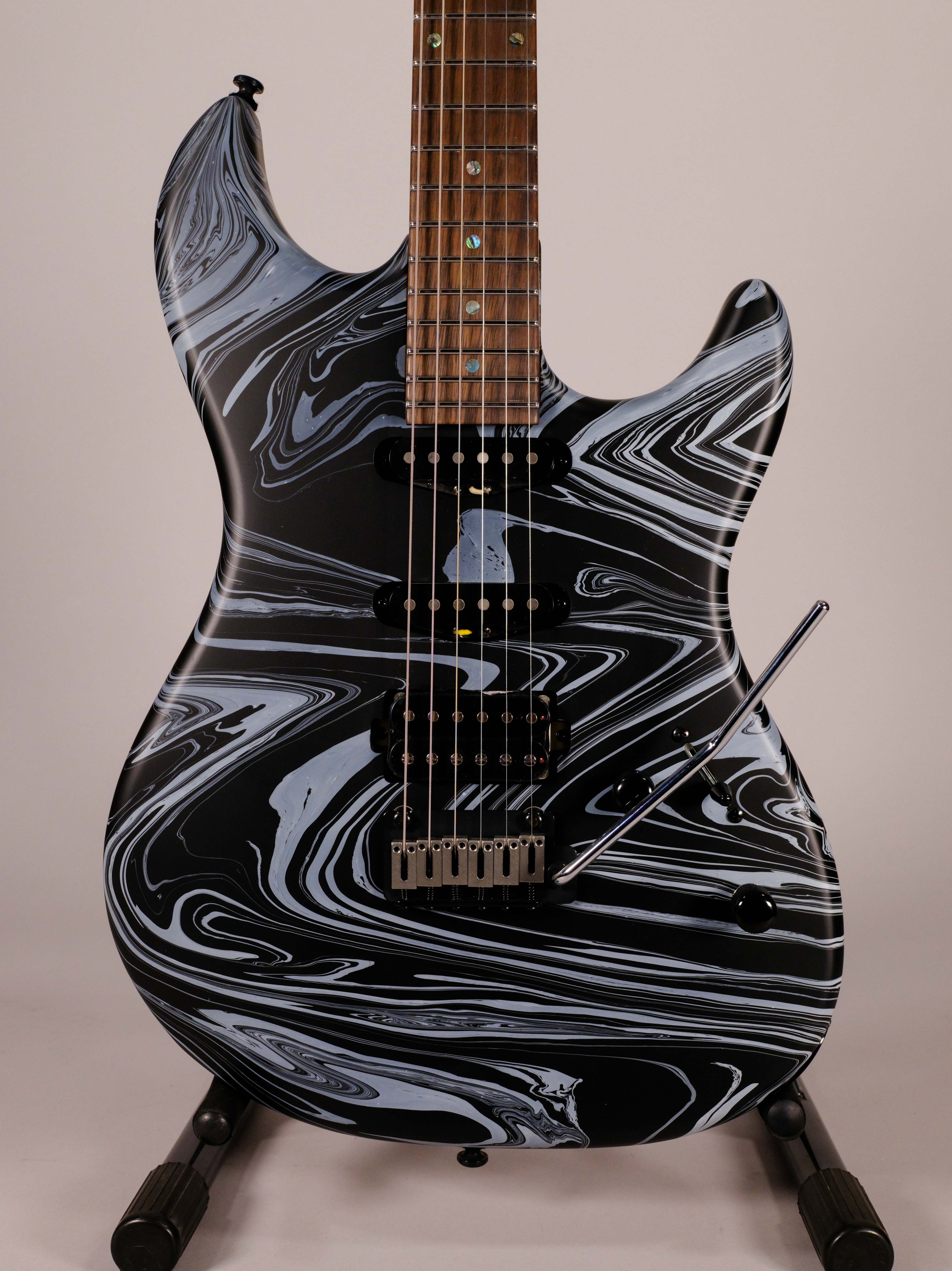Sire S7 Black Swirl