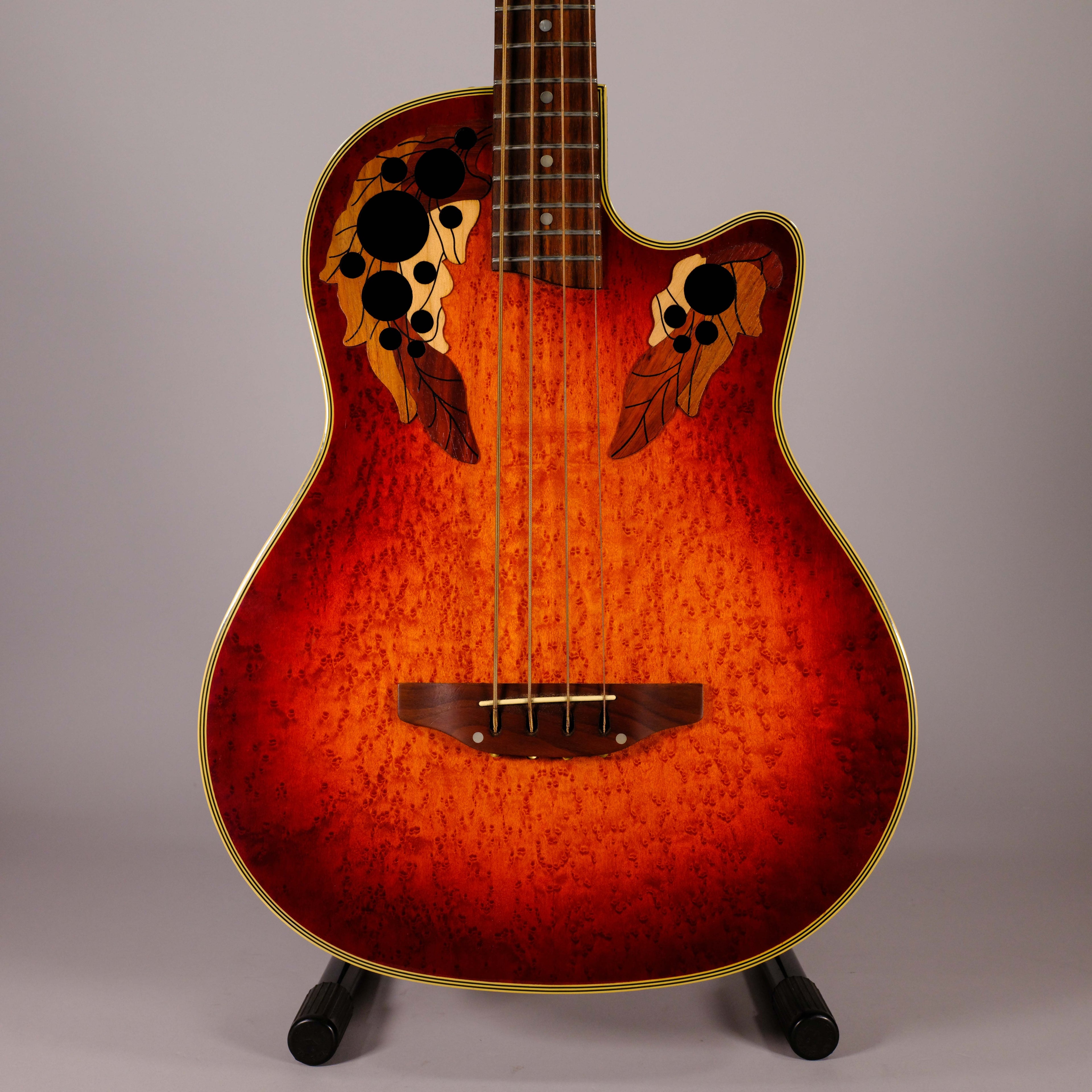 OVATION BASS CELEBRITY DELUXE USATO