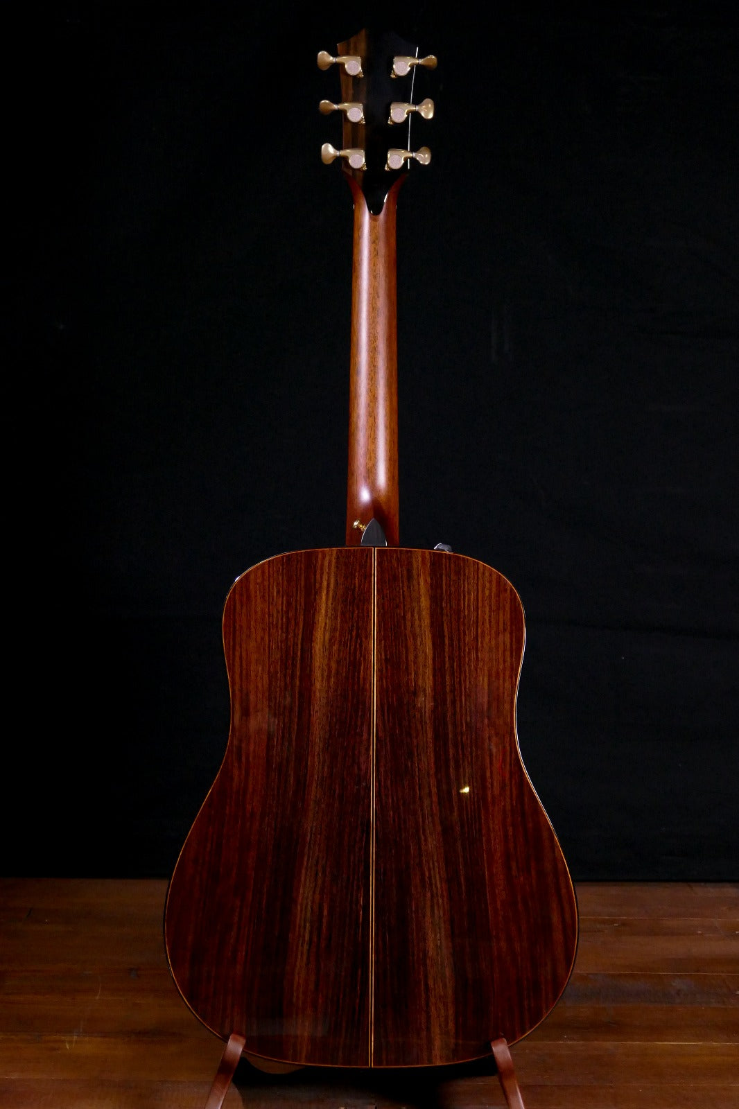 Taylor 910E Dreadnought Acoustic Guitar