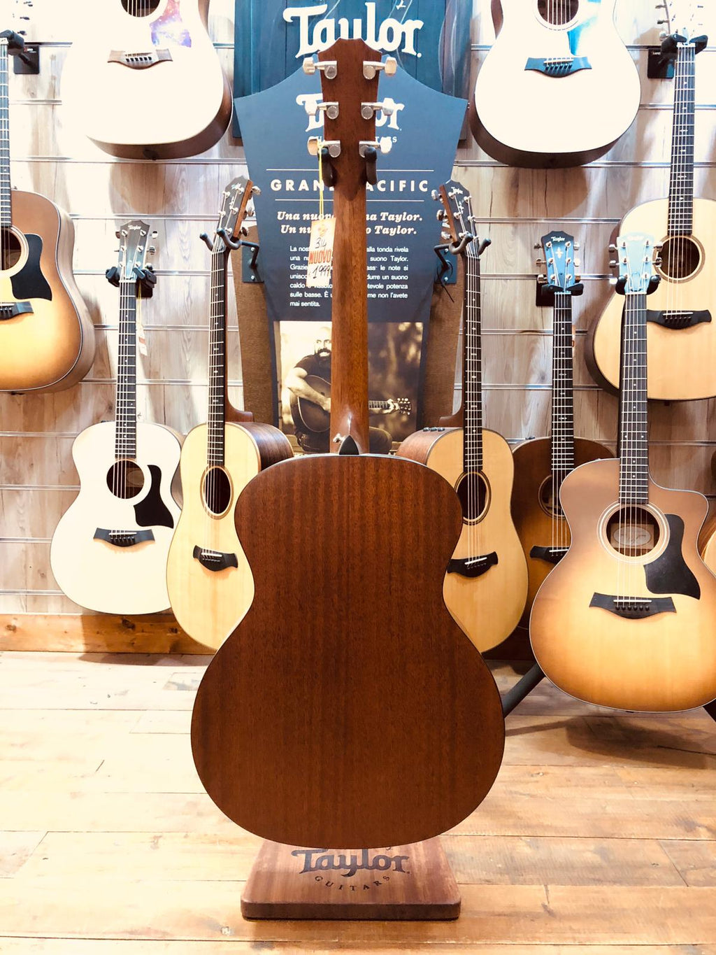 Taylor 314 V-Class Chitarra Acustica