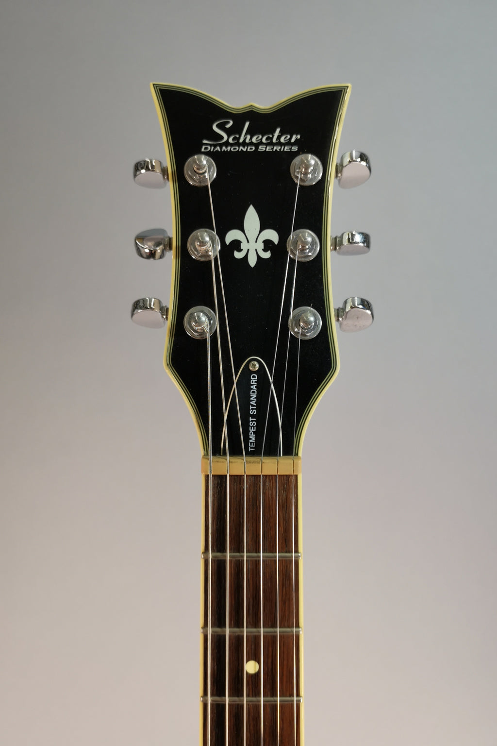 Schecter Tempest Standard White Chitarra Elettrica