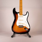 FENDER STRATOCASTER VINTERA II 50 USATA
