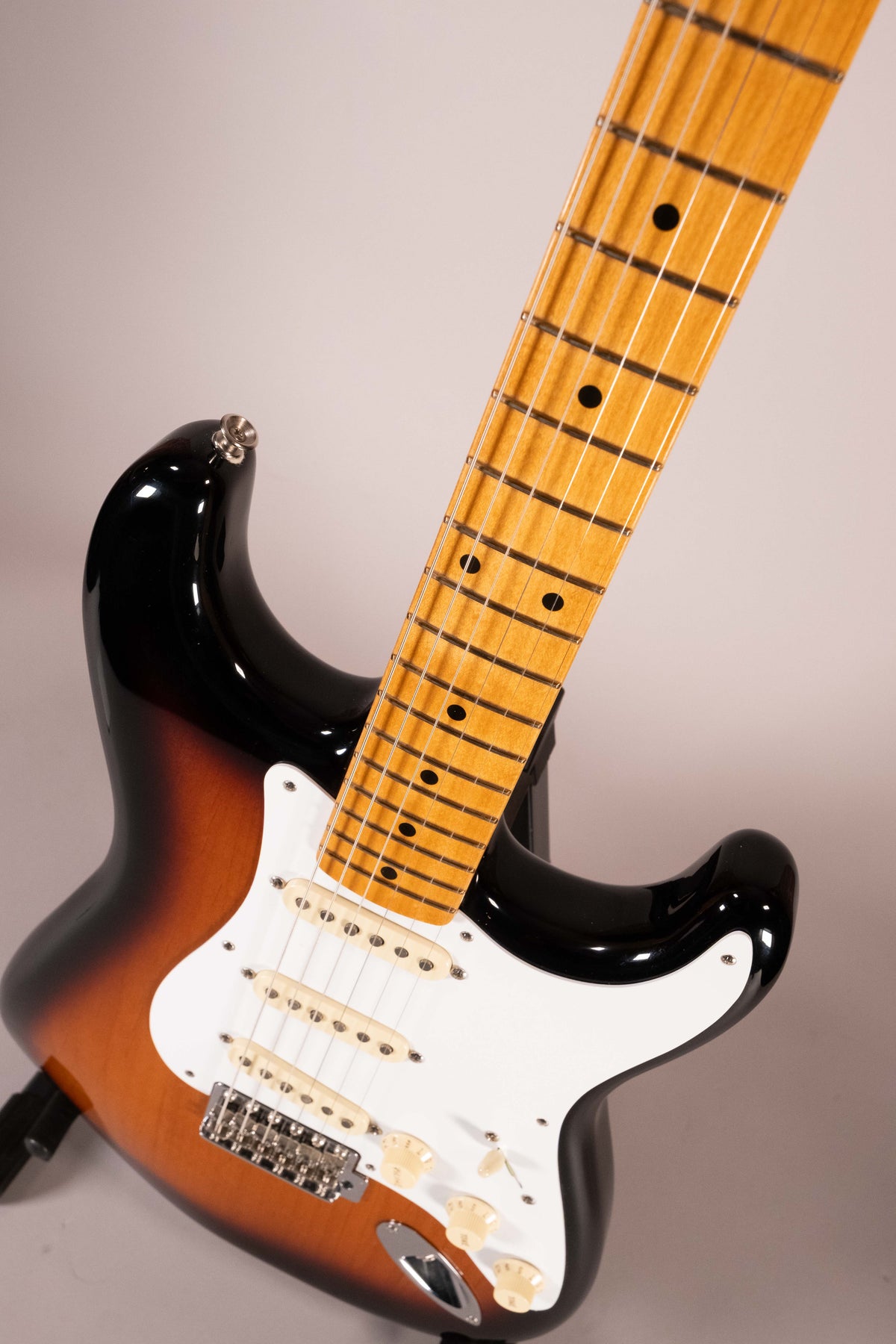 FENDER STRATOCASTER VINTERA II 50 USATA