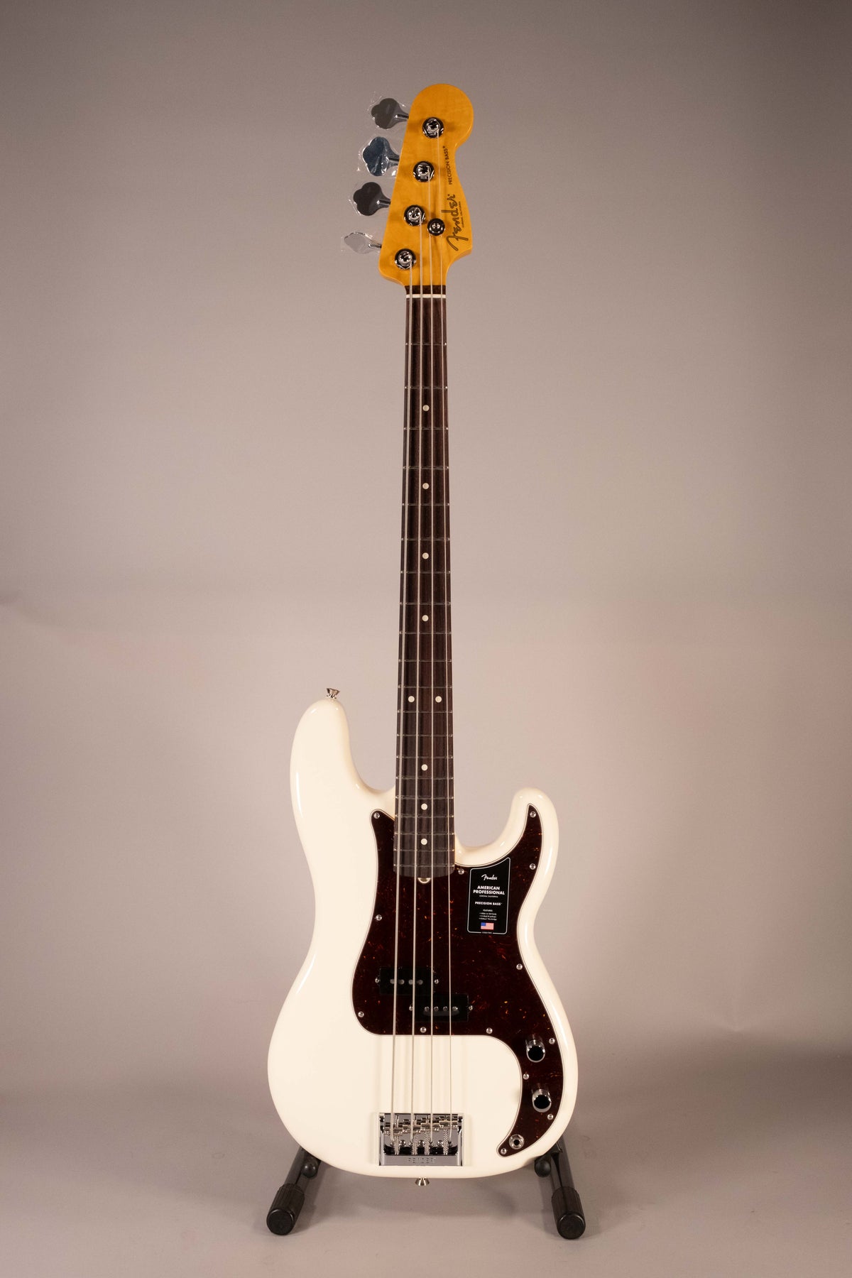 Fender American Professional Precision Bass Rosewood Fingerboard Olympic White