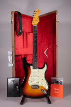 Fender Custom Shop 1960 Stratocaster Journeyman Relic Bleached 3-Color Sunburst