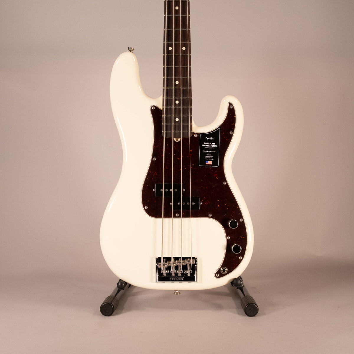 Fender American Professional Precision Bass Rosewood Fingerboard Olympic White
