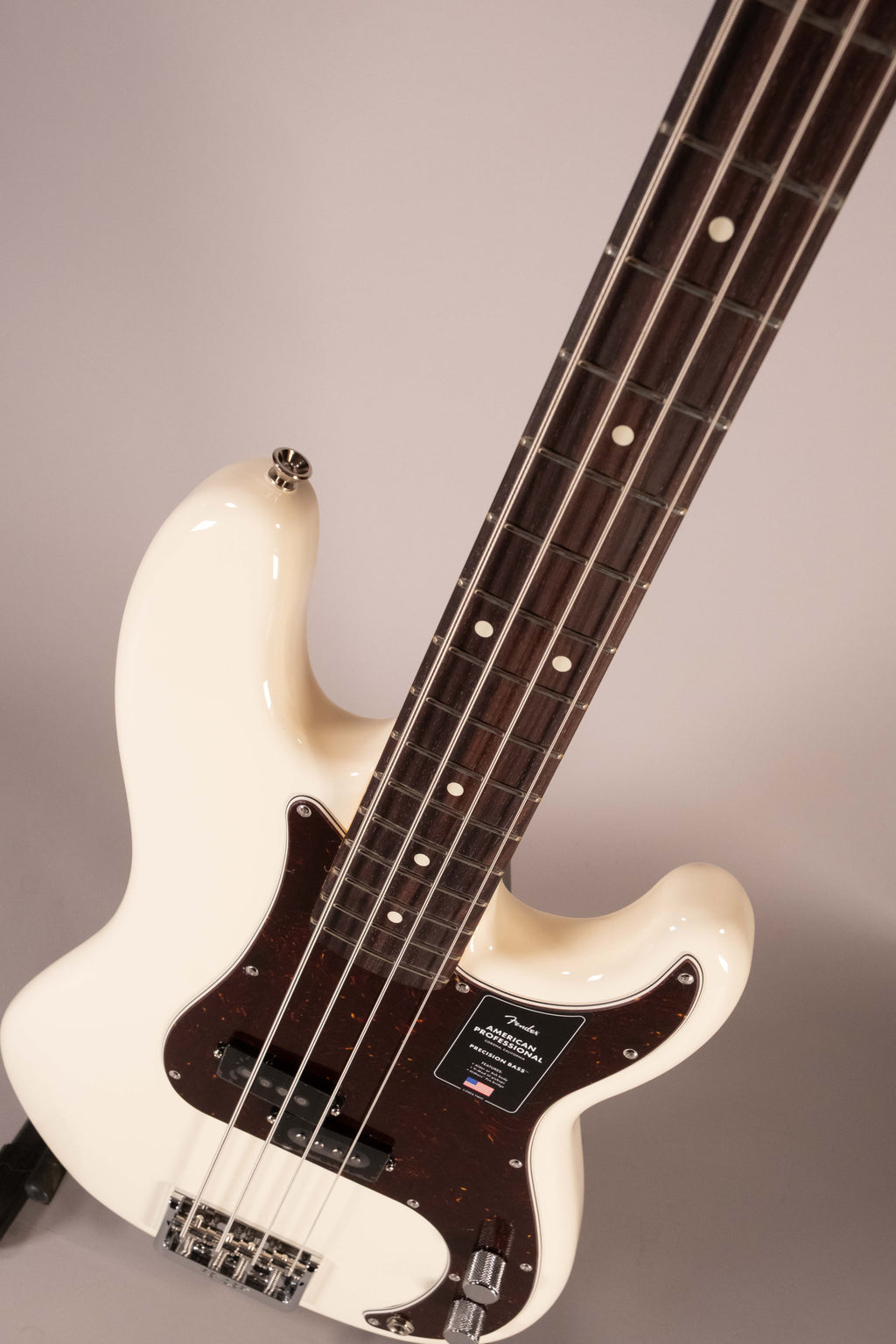 Fender American Professional Precision Bass Rosewood Fingerboard Olympic White