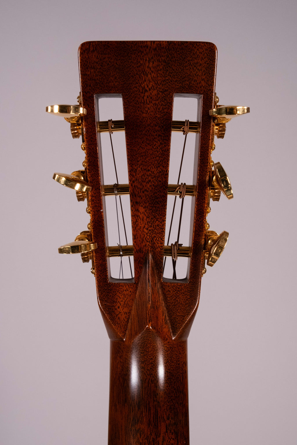 Martin & Co. 00-12 28 Modern Deluxe