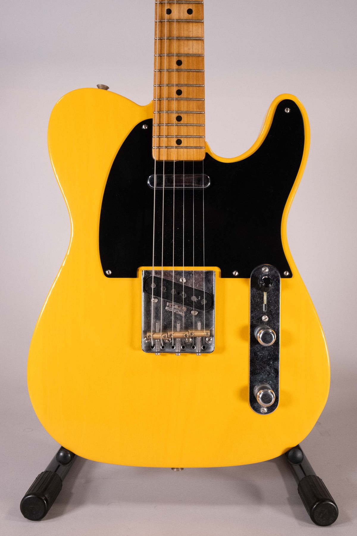 Fender 75th Anniversary Vintera Road Worn 1951 Telecaster MP Butterscotch Blonde