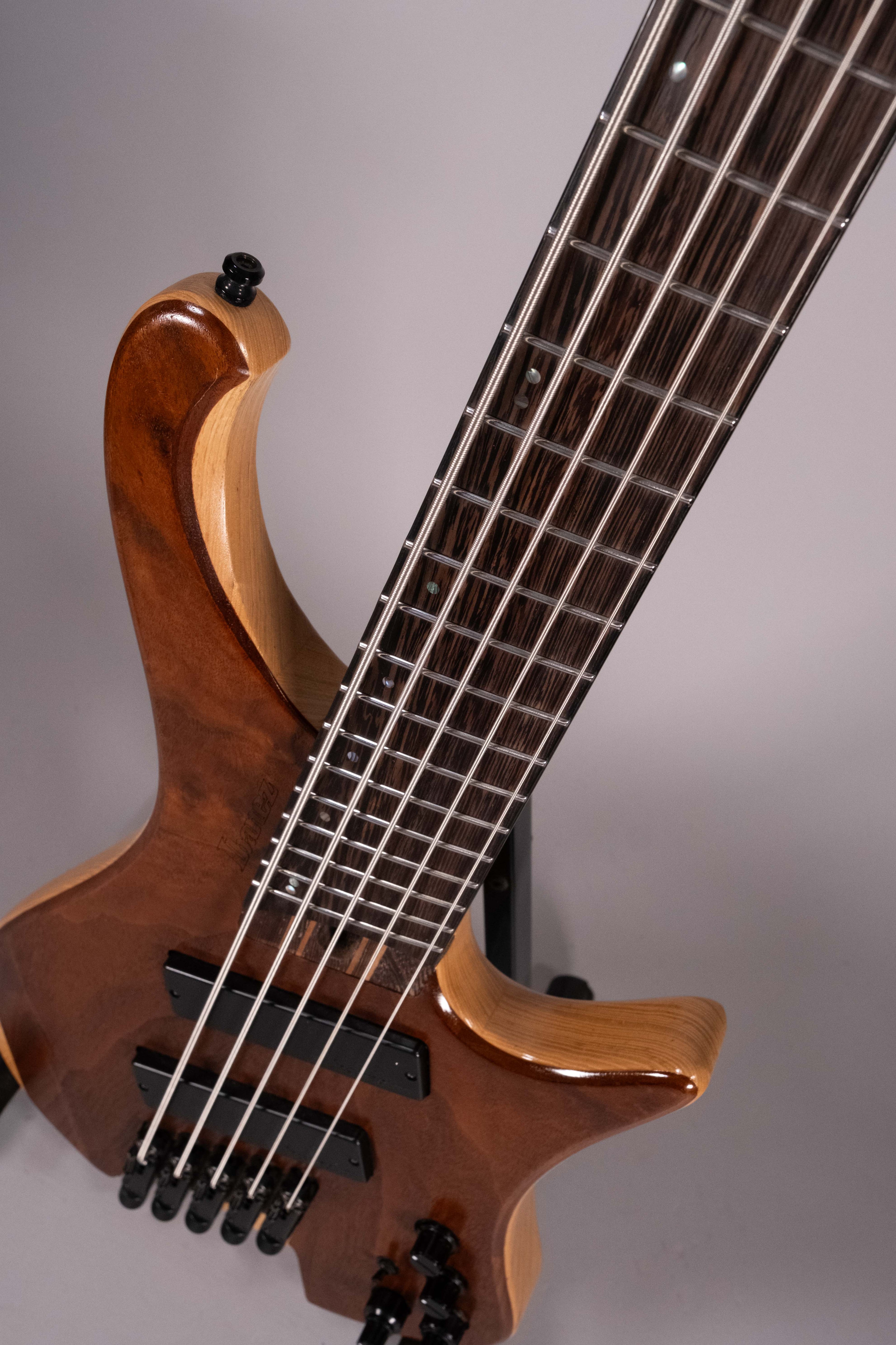 IBANEZ EHB 1265 5C USATO