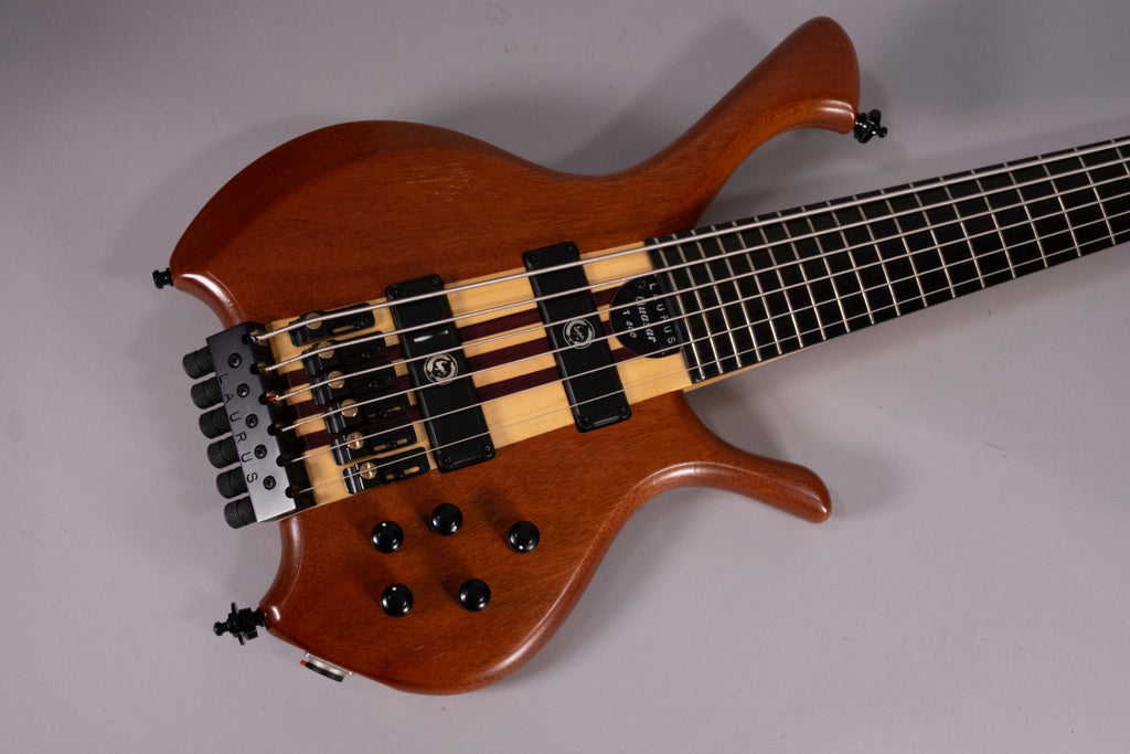 LAURUS T800 6C USATO