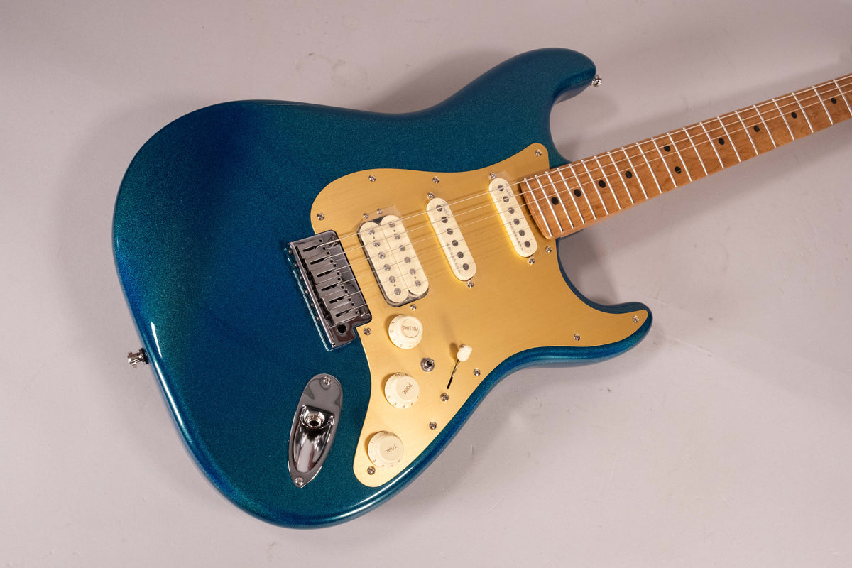 Fender Stratcaster HSS American Ultra II Aurora