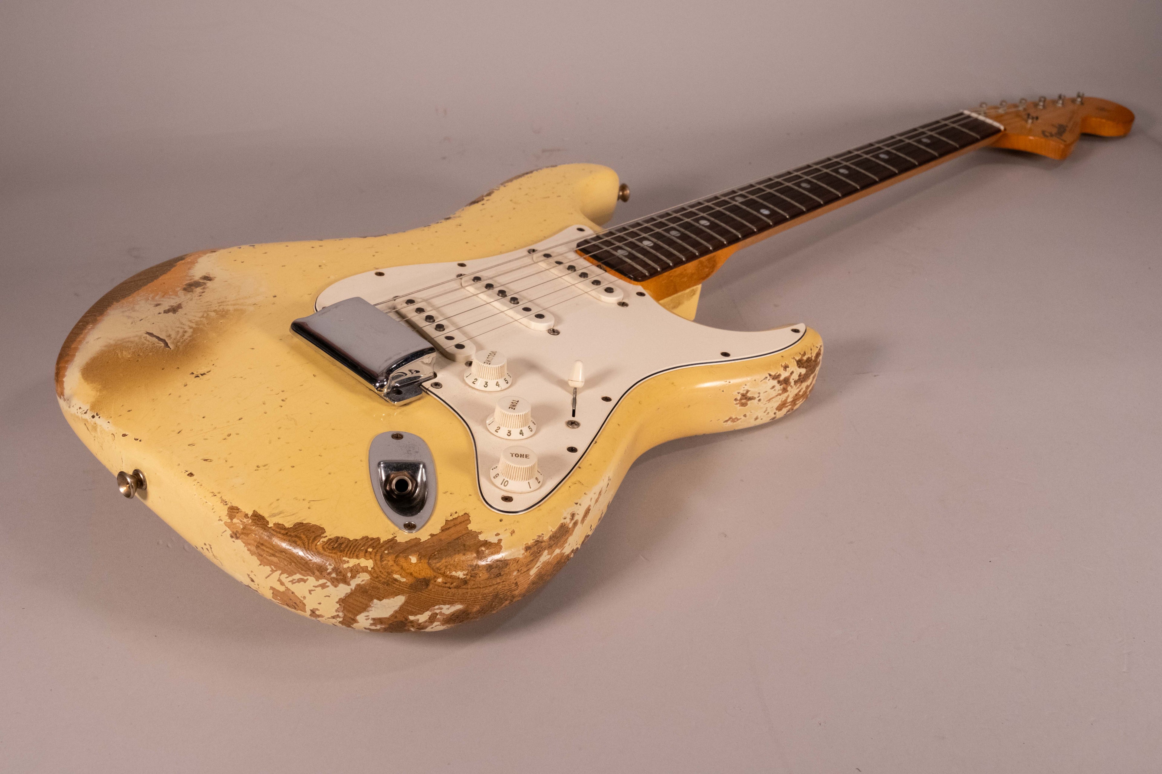 FENDER STRATO H-RELIC '68 USATA
