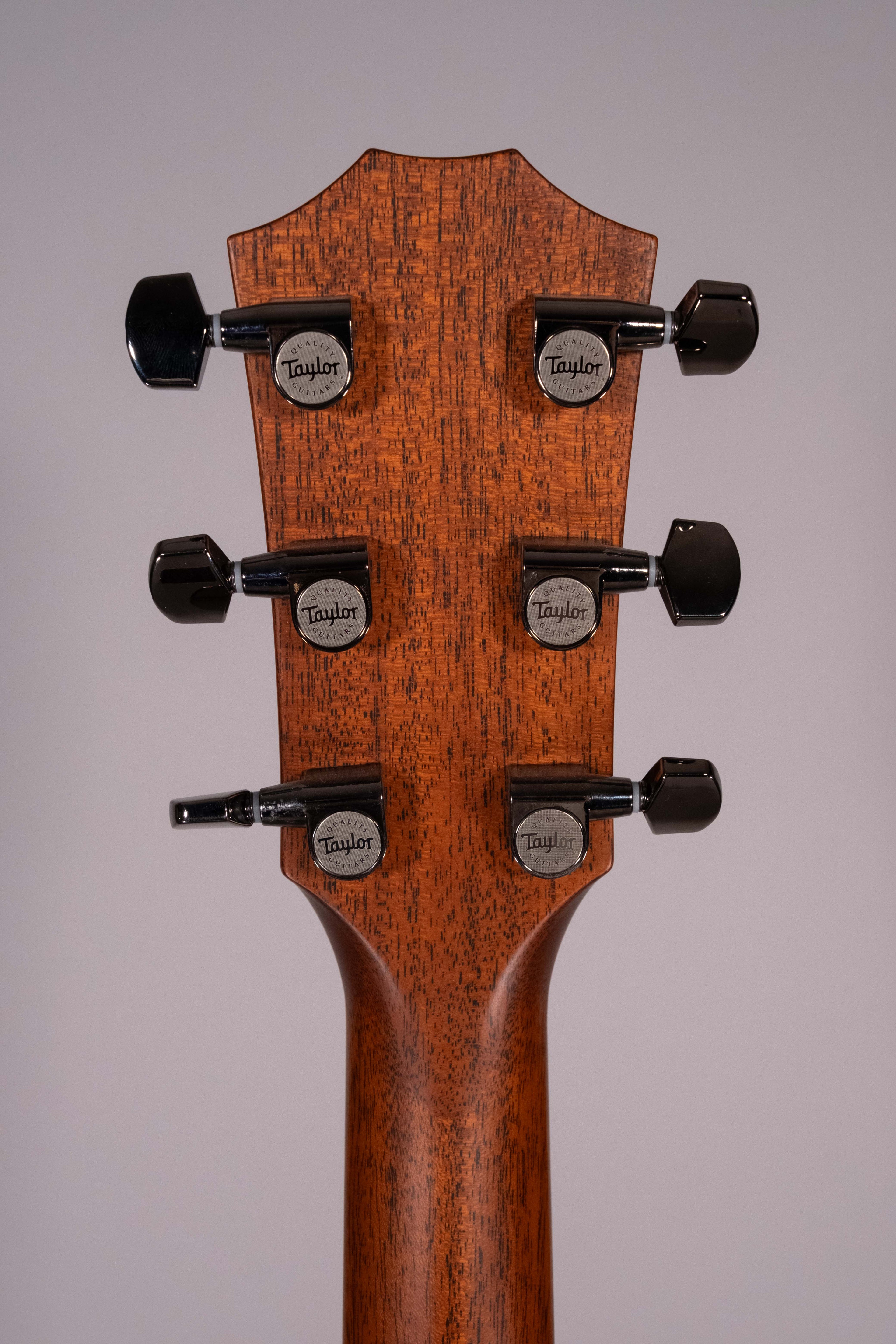 Taylor 814Ce Armrest V-Class