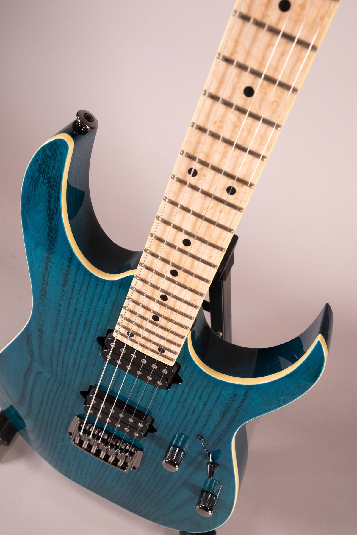 Ibanez Prestige RG652AHMFX Translucent Aqua Blue