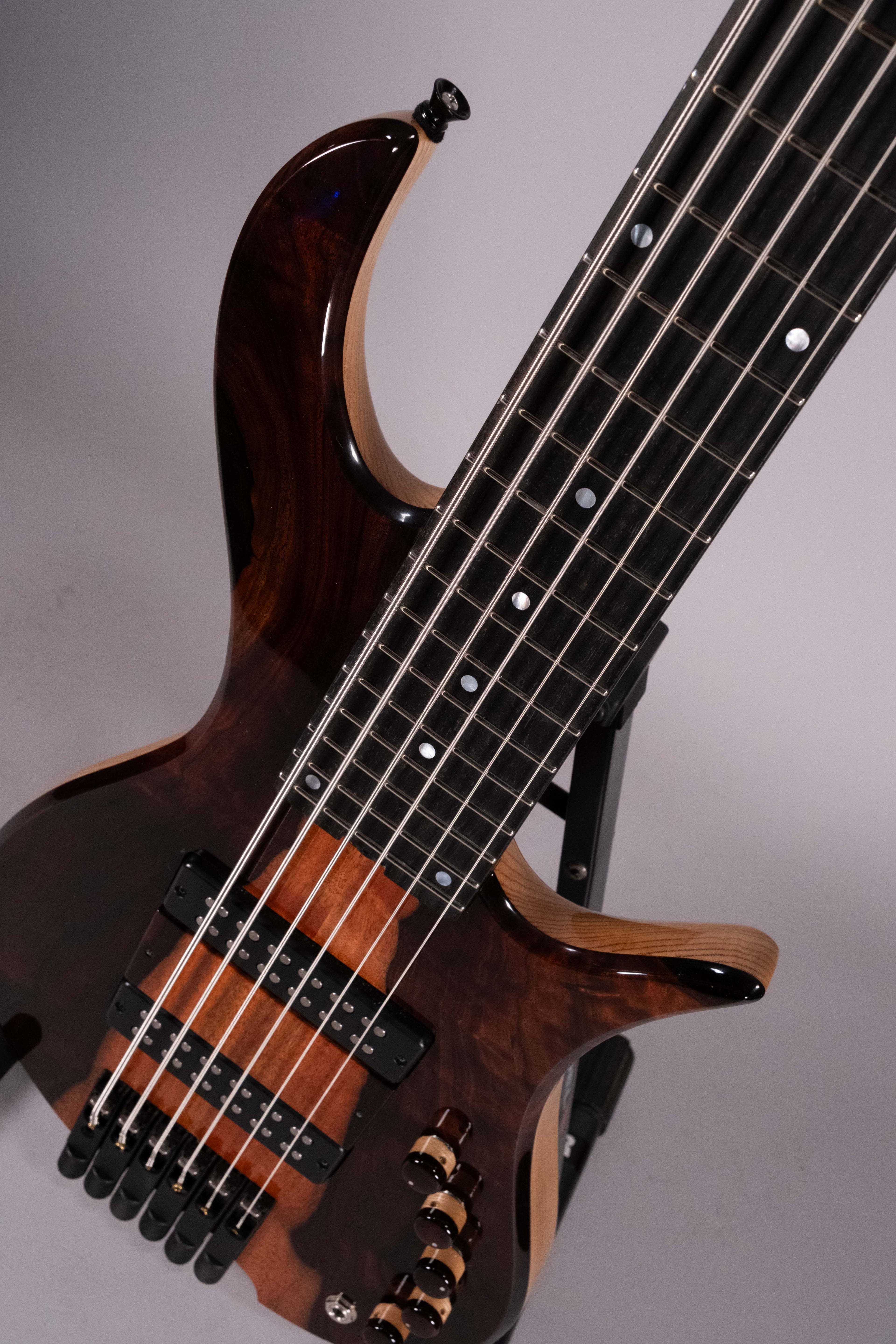 MAURIZIO UBER G6 35'' HEADLESS USATO