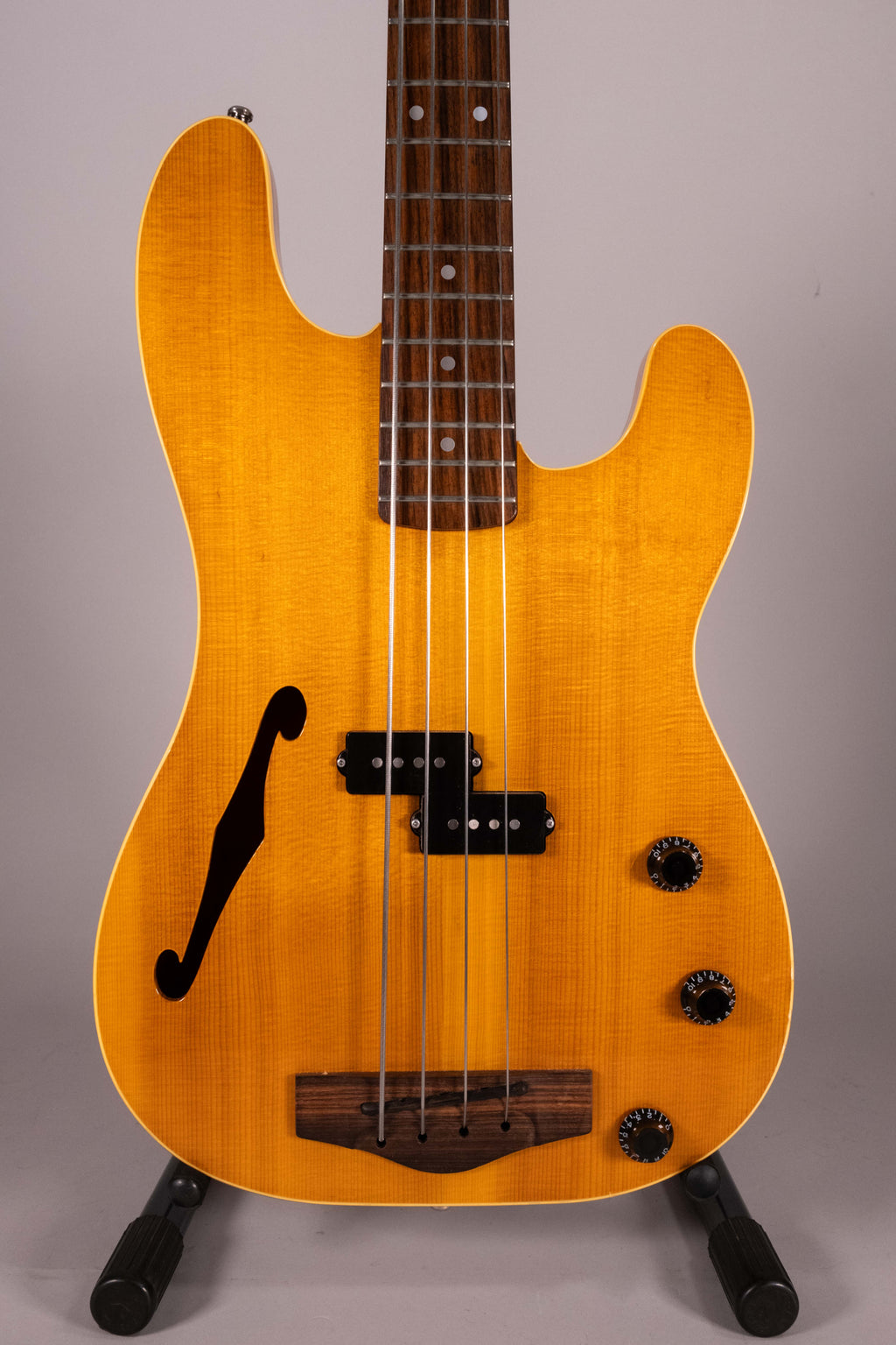 FENDER P-BASS SEMI HOLLOW PBAC-950 USATO