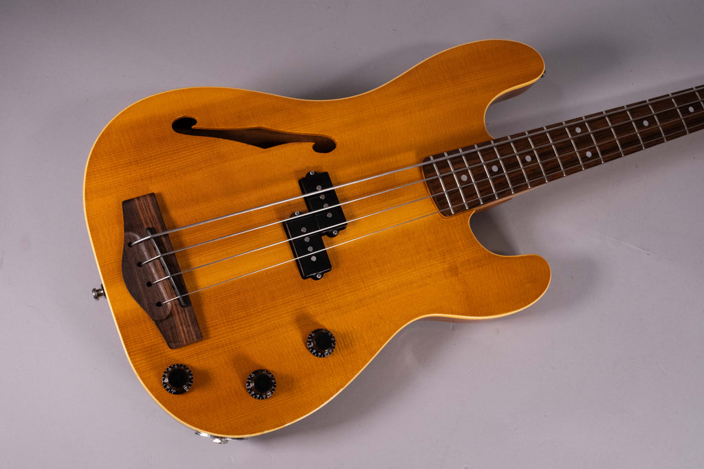 FENDER P-BASS SEMI HOLLOW PBAC-950 USATO