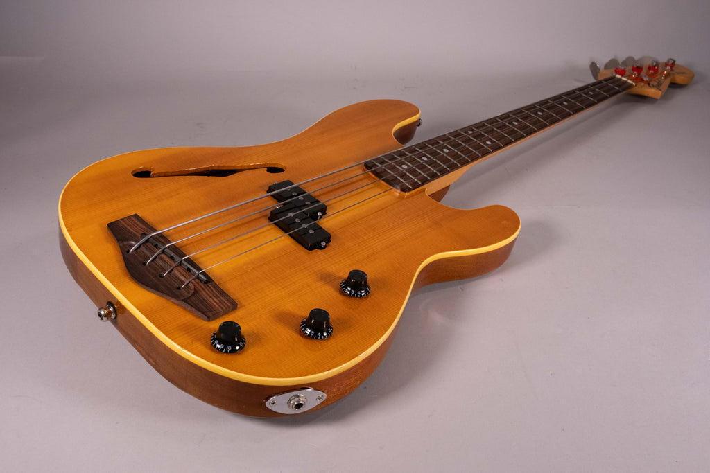 FENDER P-BASS SEMI HOLLOW PBAC-950 USATO