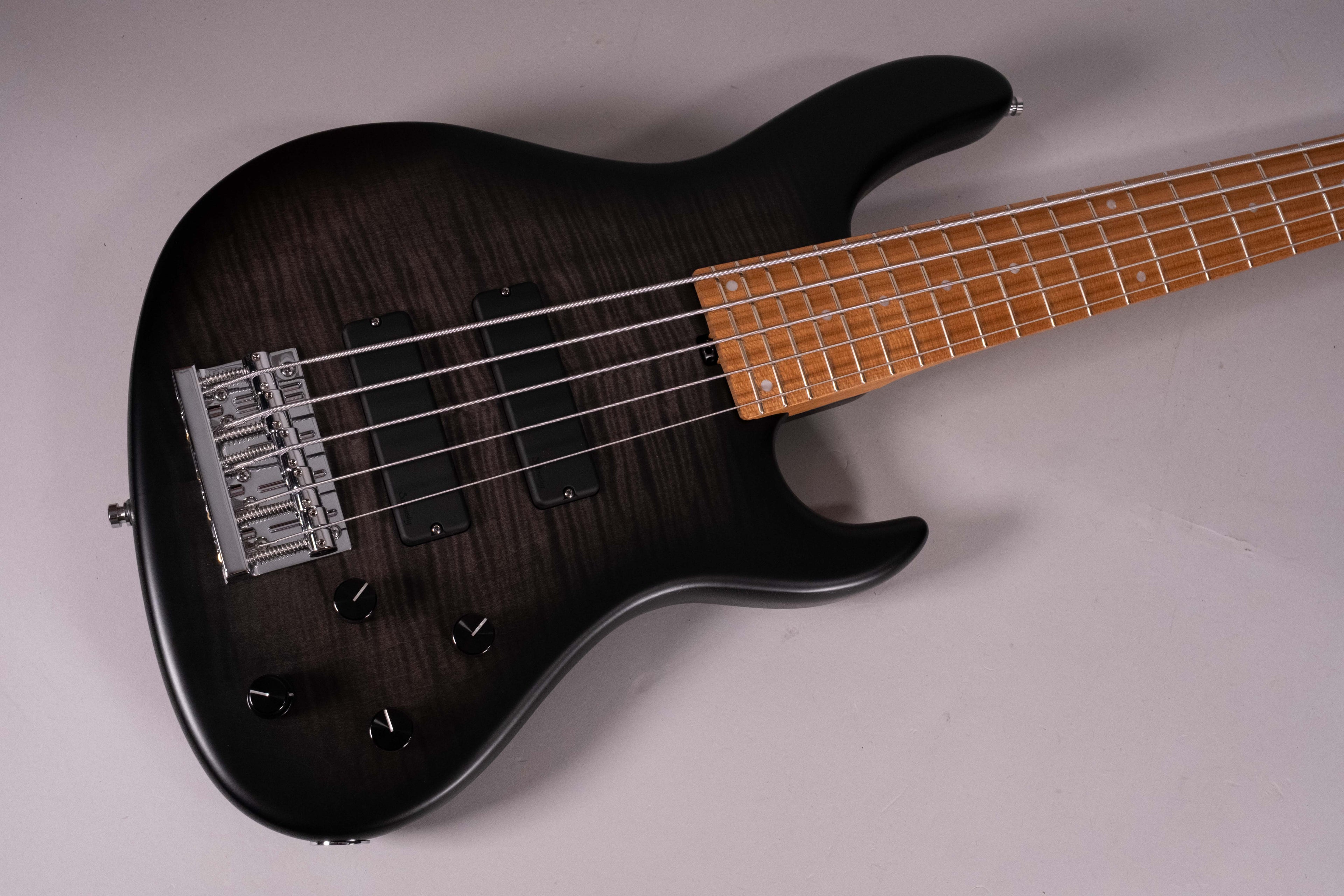 Sadowsky MetroLine Modern Bass 5 24 Deluxe Blackburst Satin