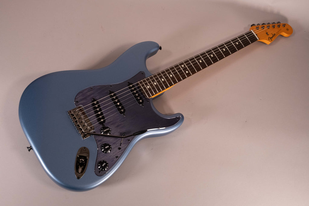 Fender Made in Japan Hybrid II Stratocaster Satin Metallic Matte Aero Blue