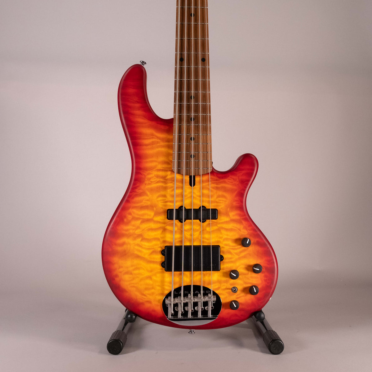 Lakland Skyline 5502 Deluxe 5-String Cherry Burst Satin