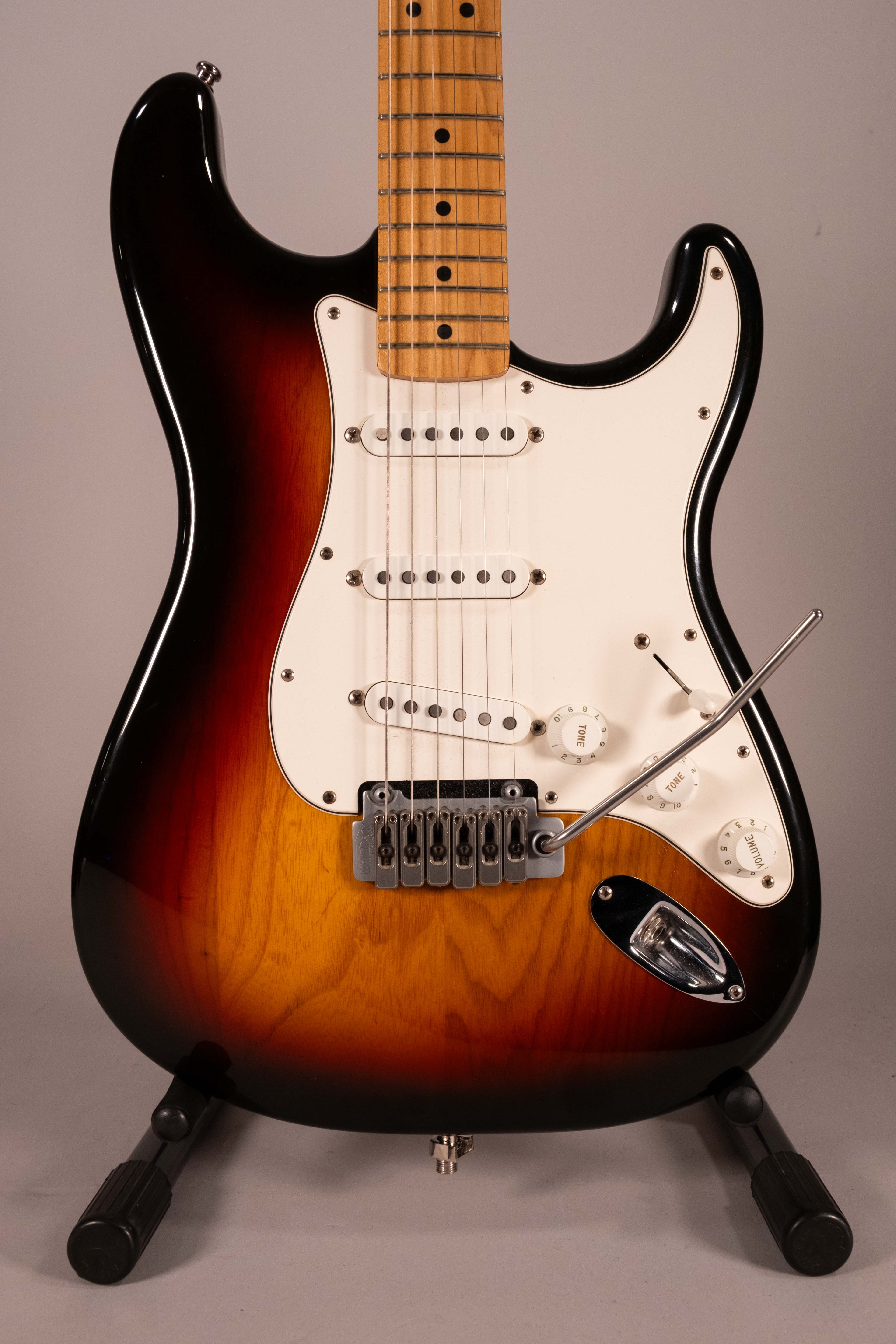 FENDER STRATO MEX '70 USATA