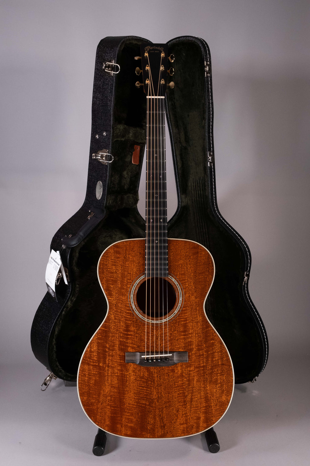 Martin Custom Shop Namm 2026 Flamed Mahogany