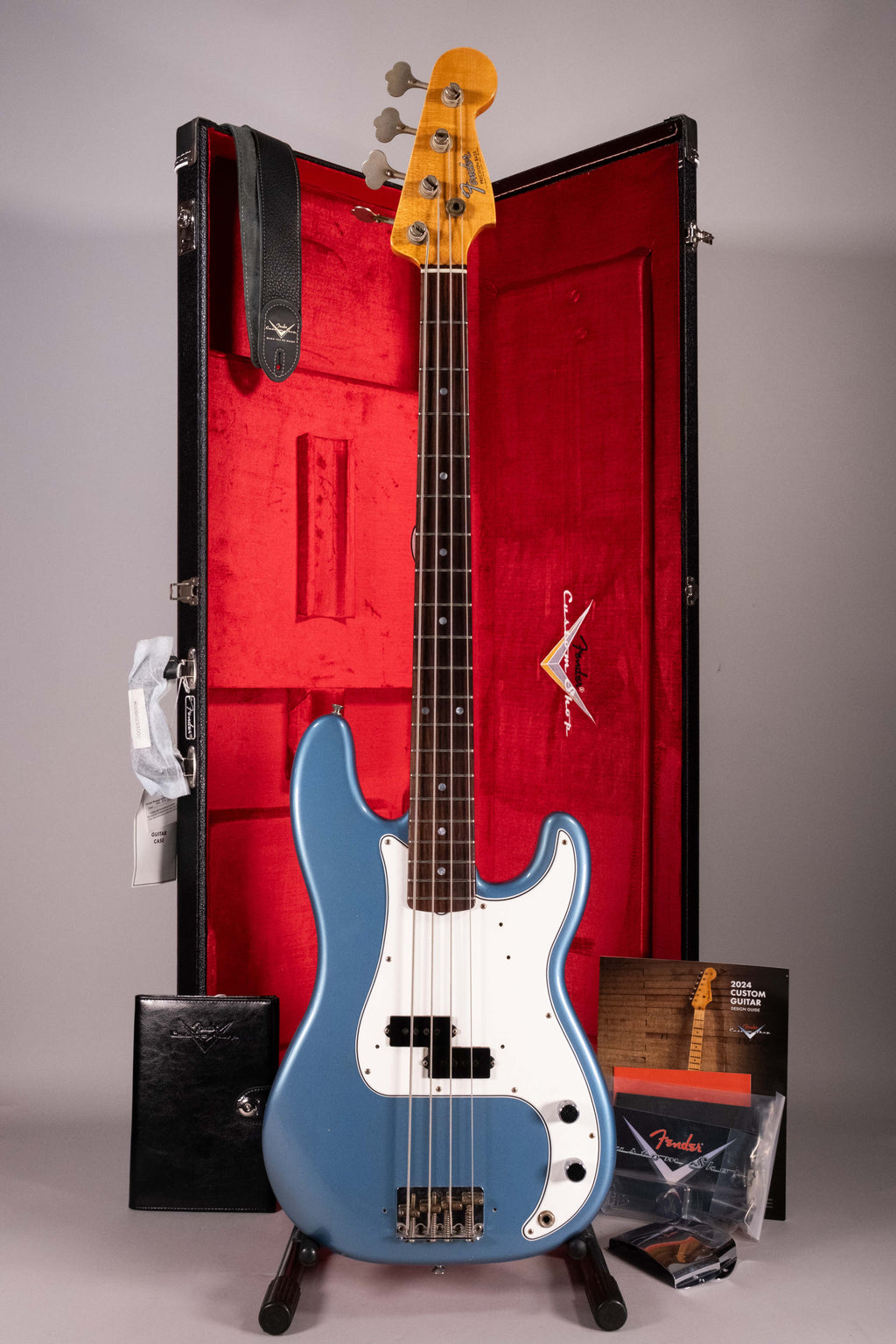 FENDER PRECISION CS '66 LPB USATO