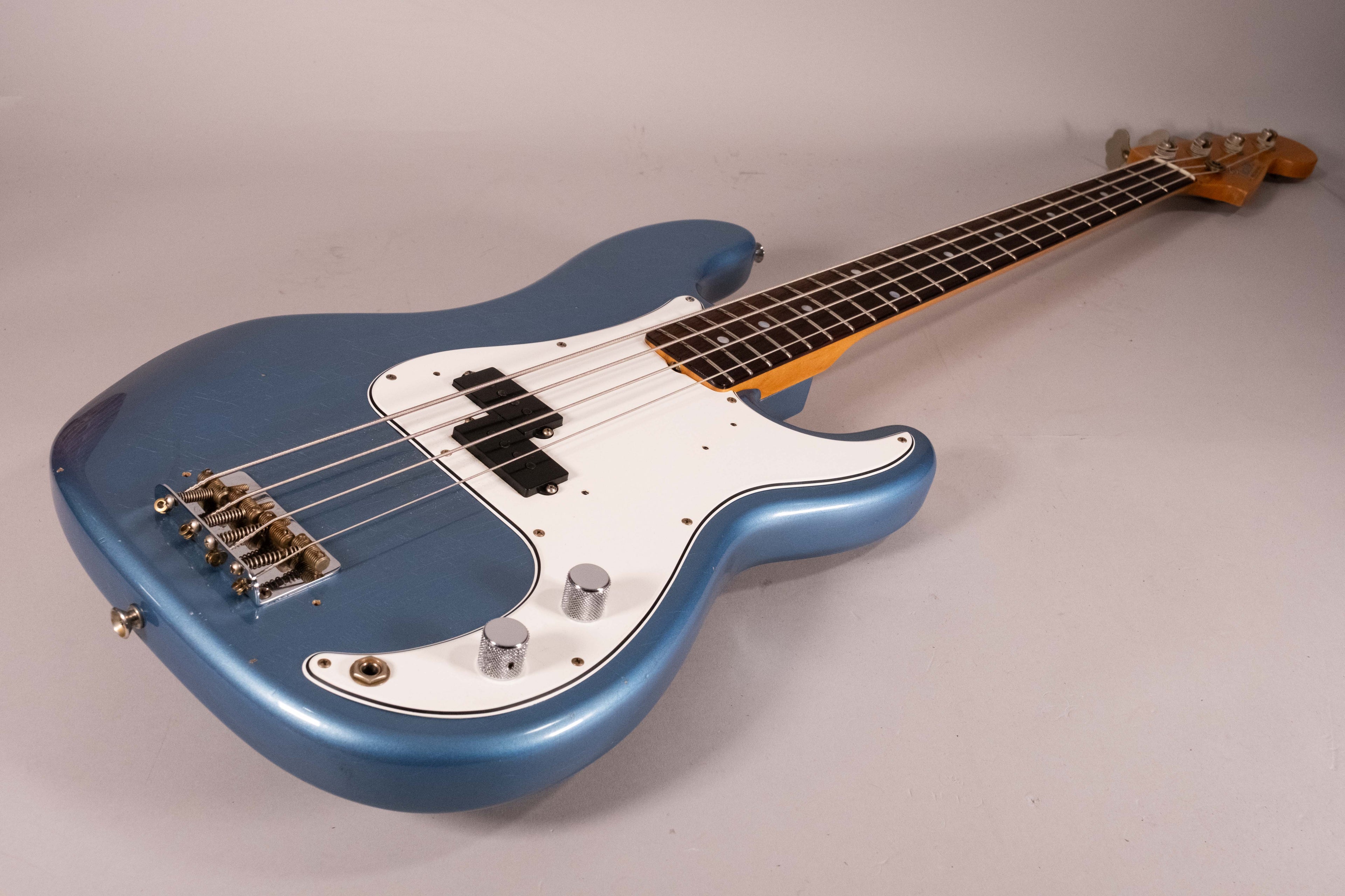 FENDER PRECISION CS '66 LPB USATO