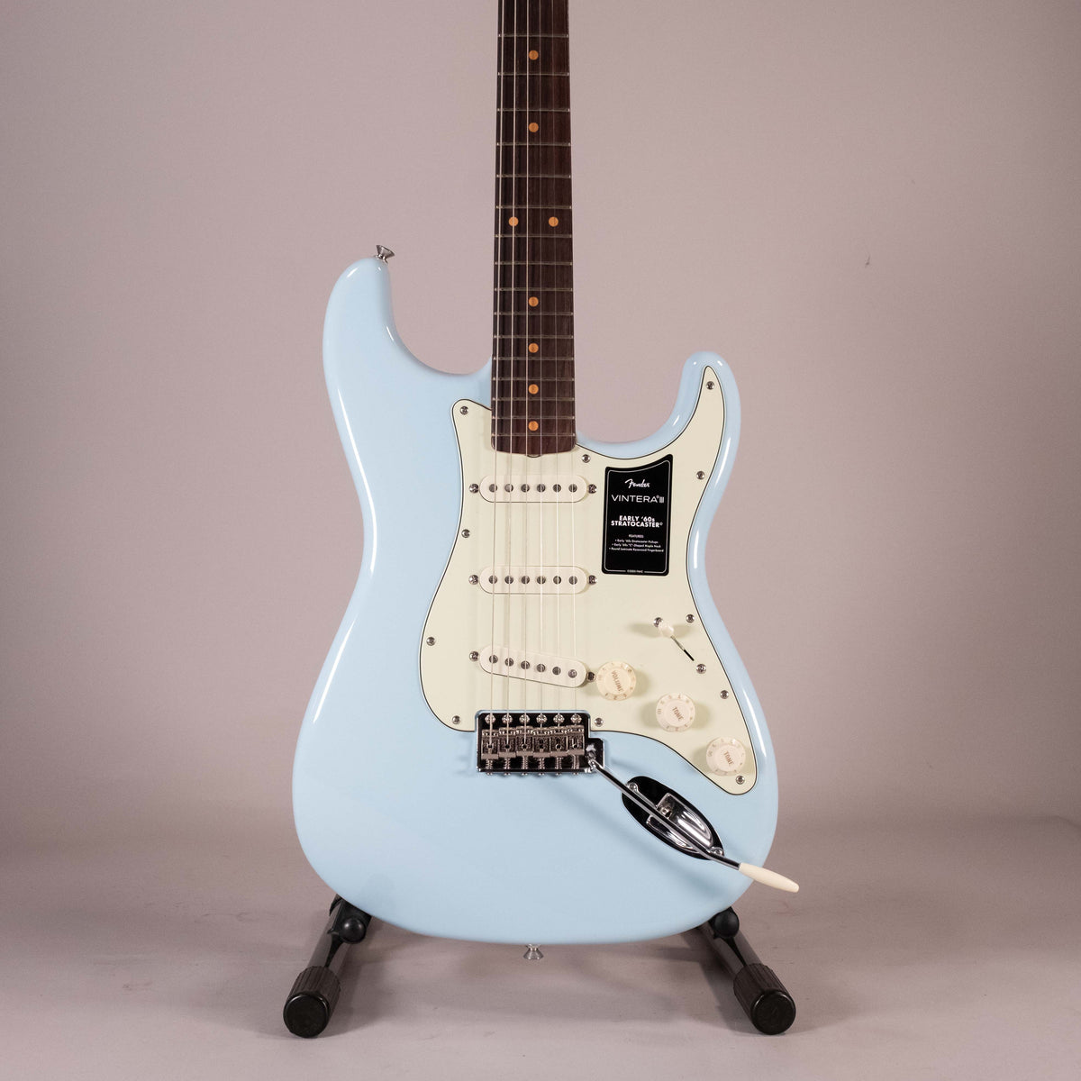 Fender Vintera III Early 60 Stratocaster Rw Sonic Blue