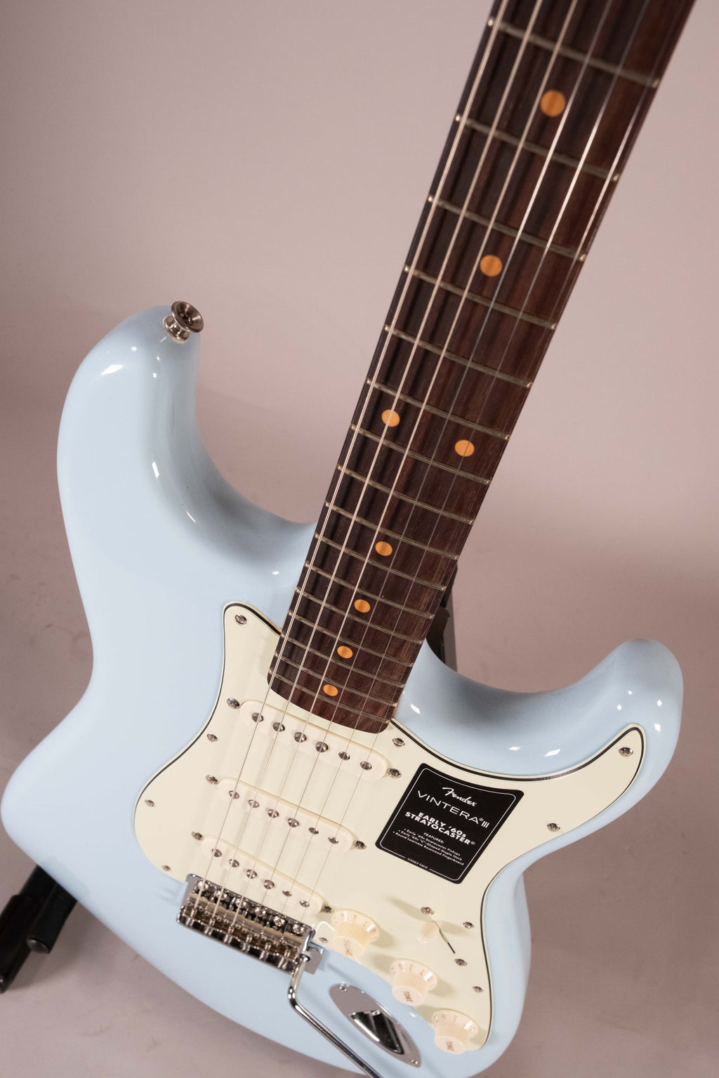 Fender Vintera III Early 60 Stratocaster Rw Sonic Blue