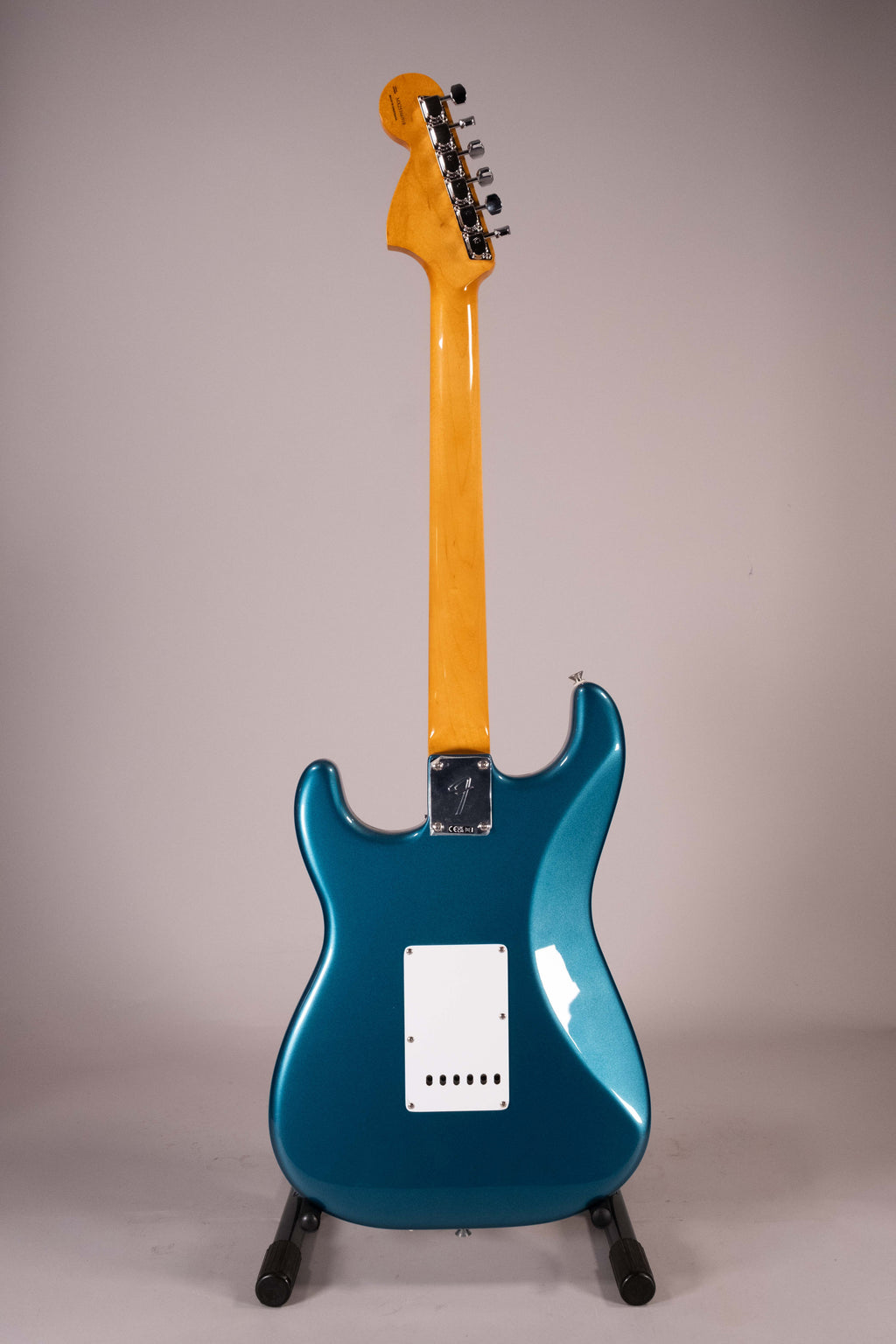 Fender Vintera III Late 60s Stratocaster RW Ocean Turquoise