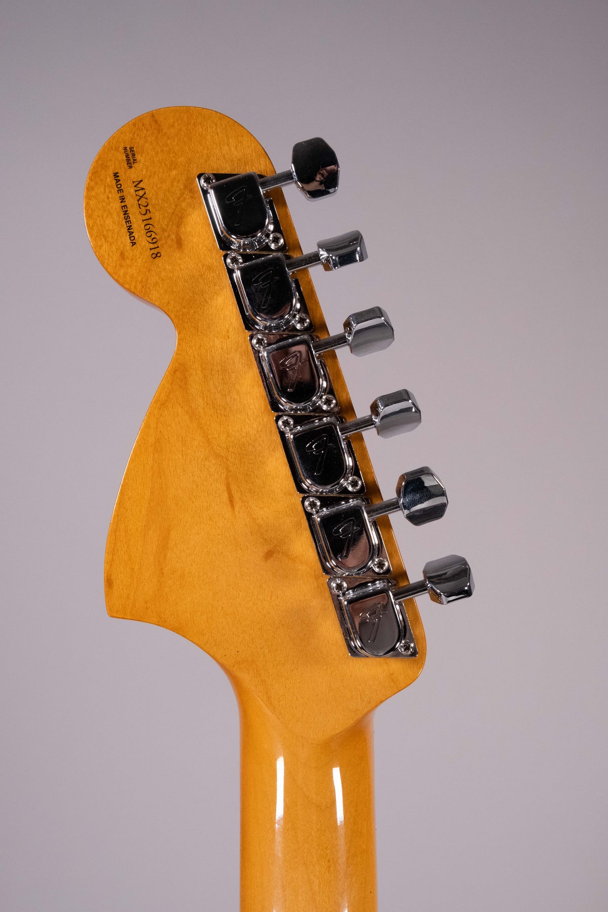 Fender Vintera III Late 60s Stratocaster RW Ocean Turquoise