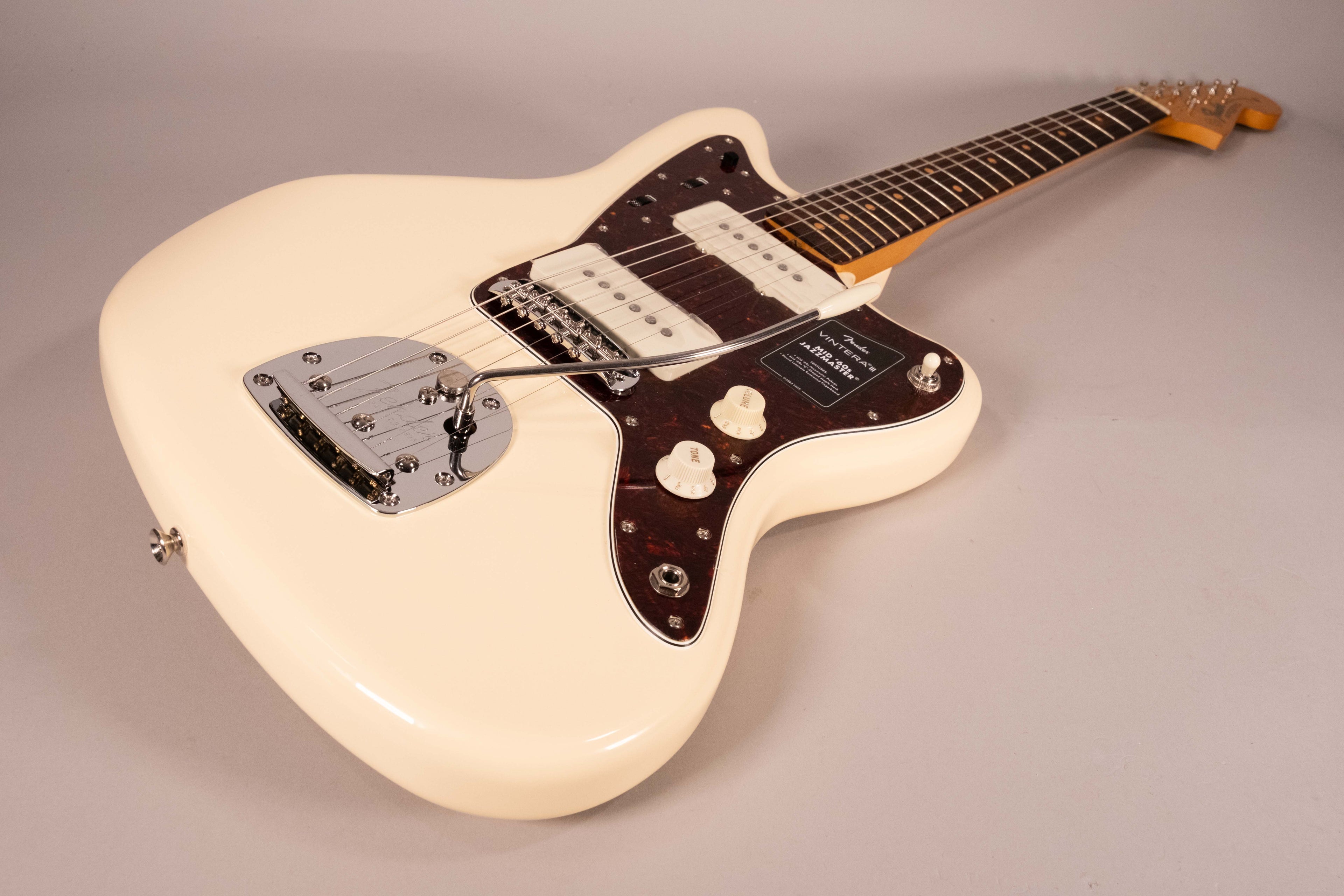 Fender Vintera III Mid 60s Jaguar RW Olympic White