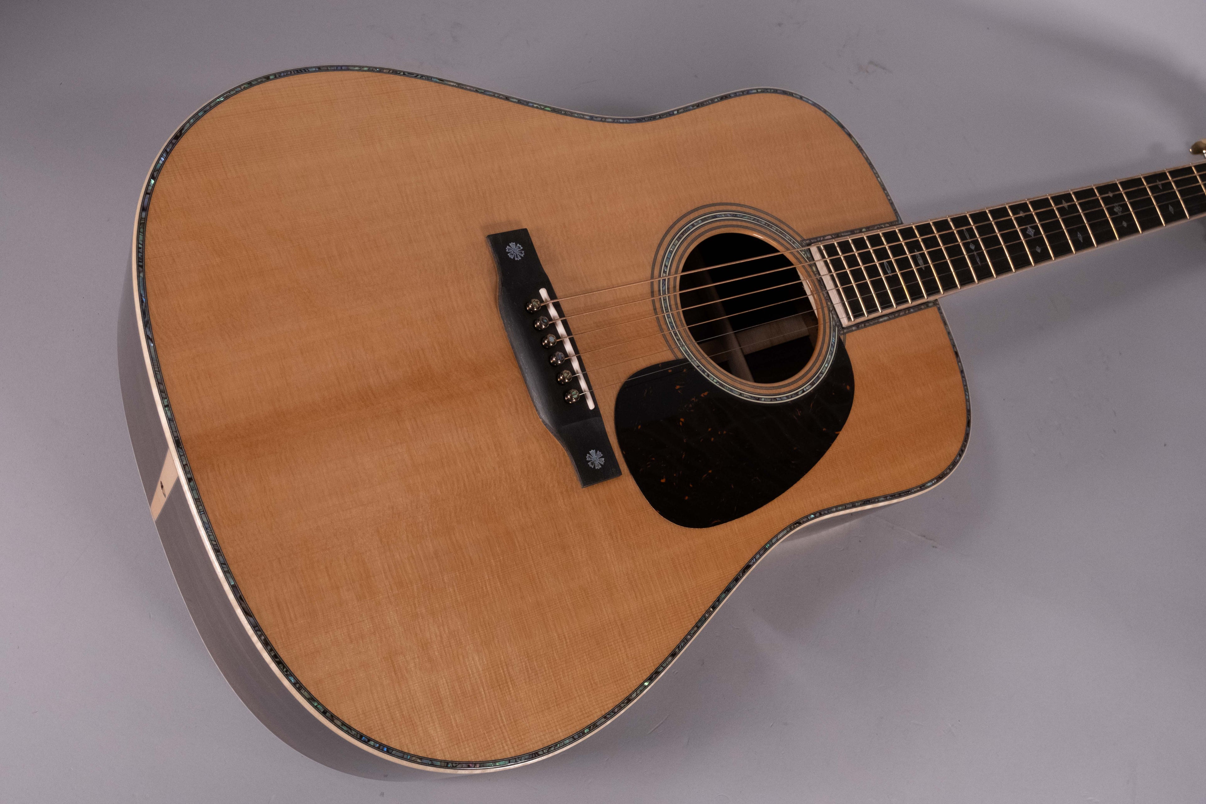 Martin & Co. D-42 Modern Deluxe