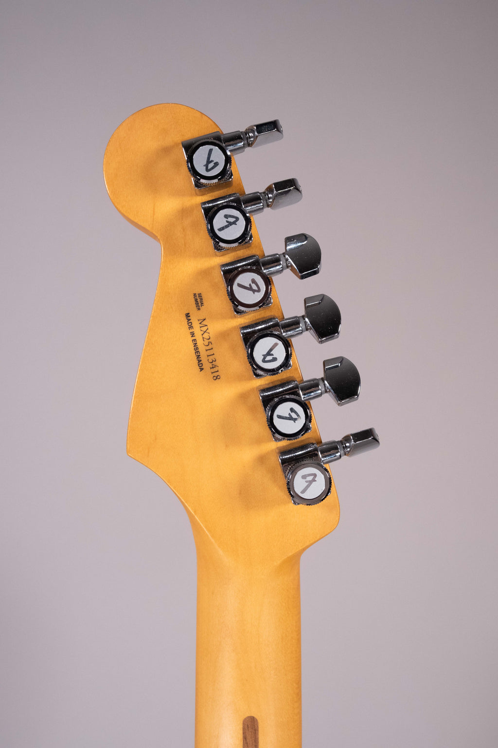 Fender Player II Modified Stratocaster HSS Maple Fingerboard 3 Tone Sunburst
