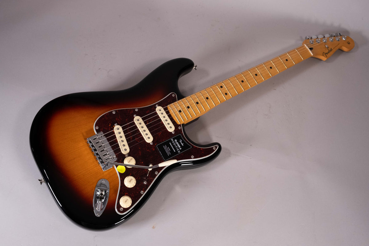 Fender Player II Modified Stratocaster HSS Maple Fingerboard 3 Tone Sunburst