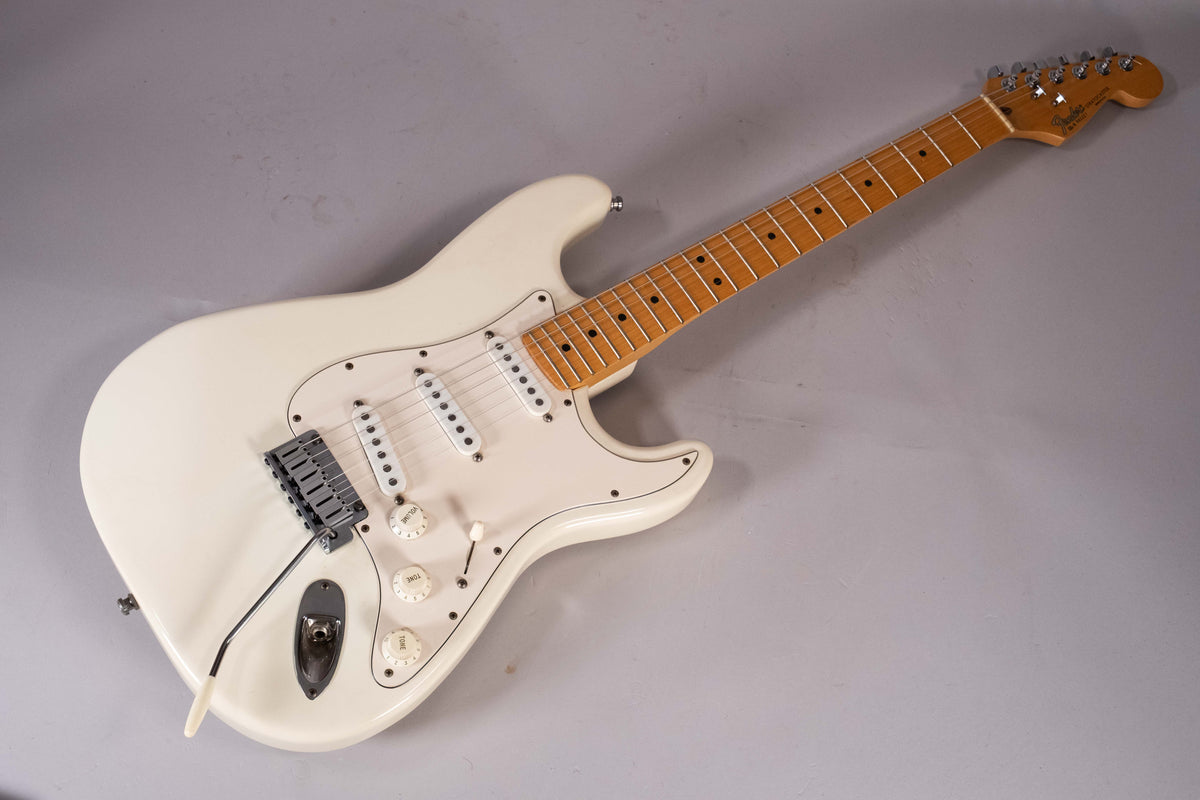 FENDER STRATO AM STD USATA