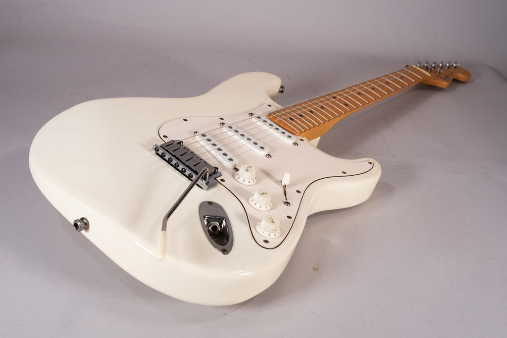 FENDER STRATO AM STD USATA