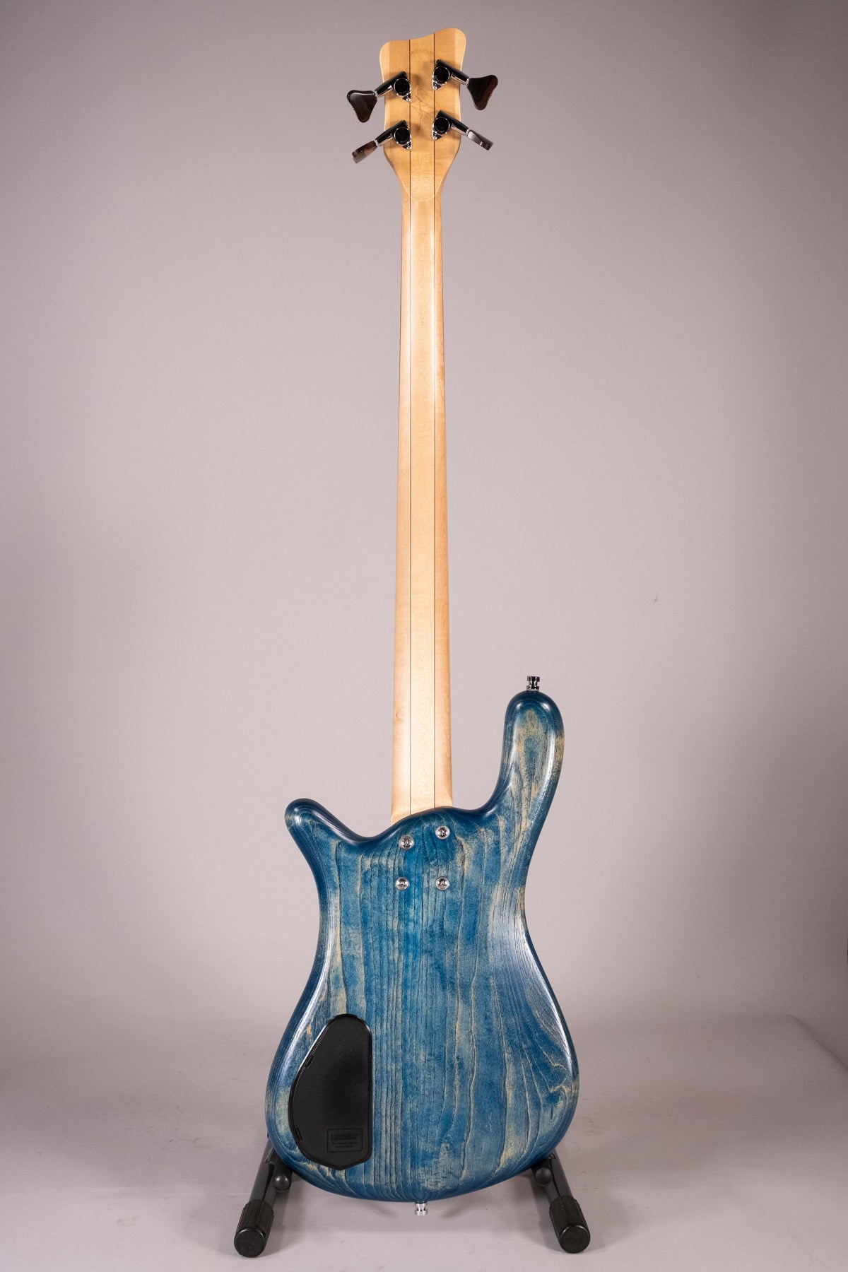 WARWICK LTD 4C USATO