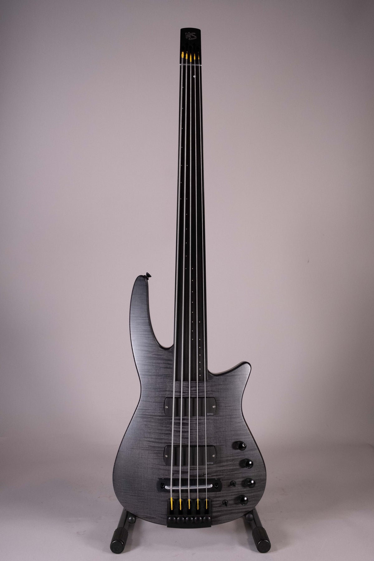 NS RADIUS 5 FRETLESS USATO