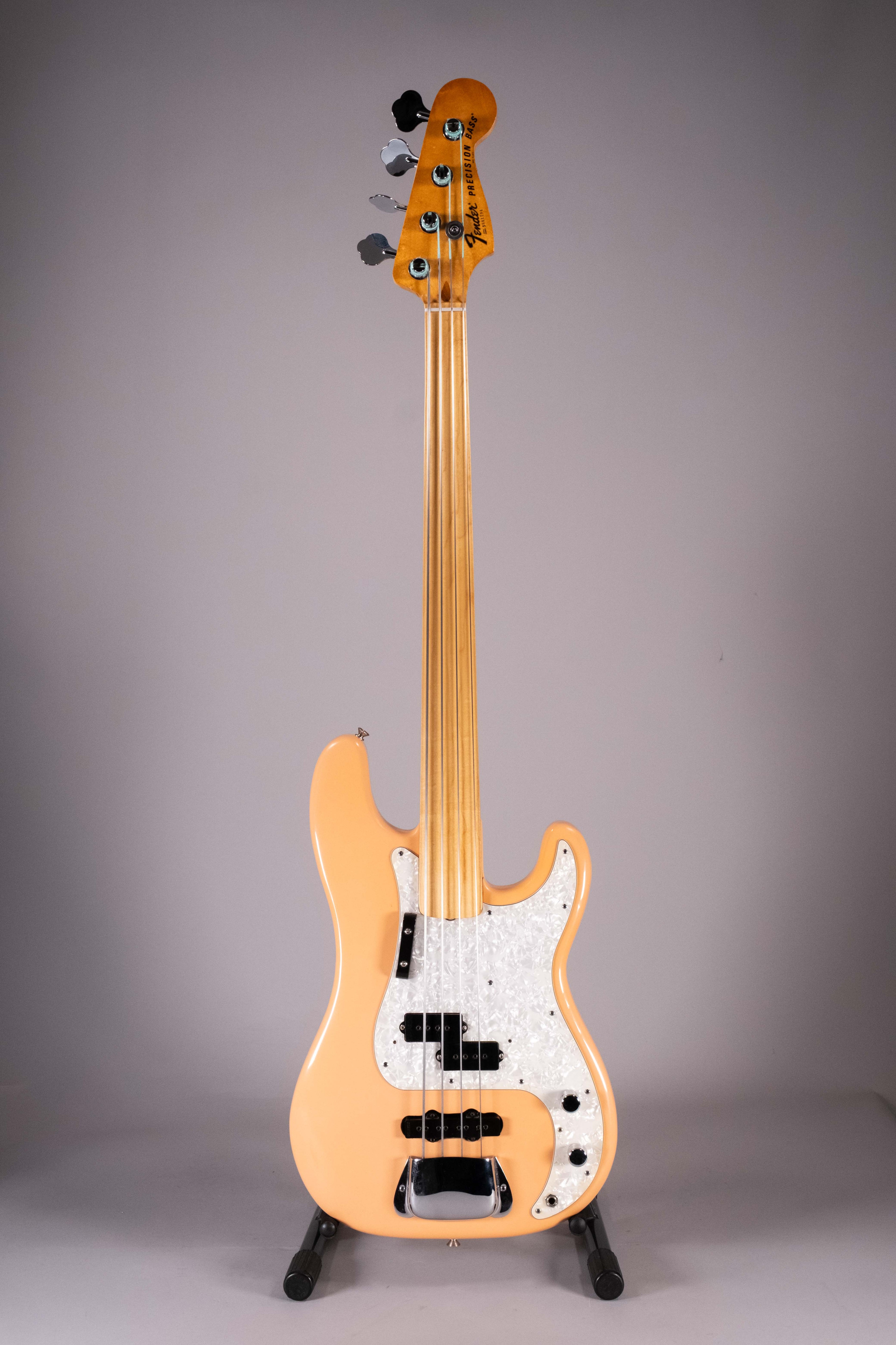 FENDER PJ FRETLESS MODIFICATO USATO