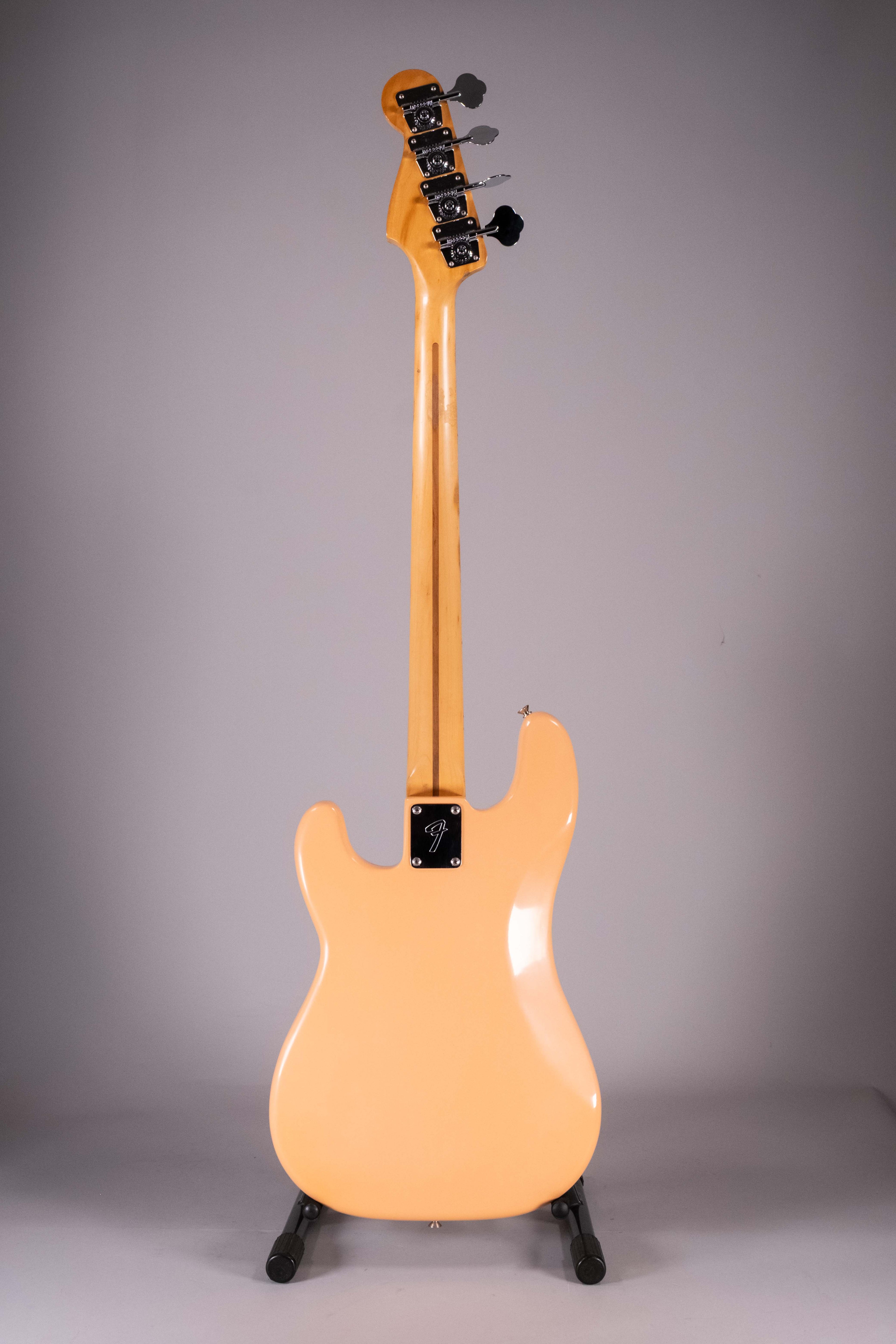 FENDER PJ FRETLESS MODIFICATO USATO