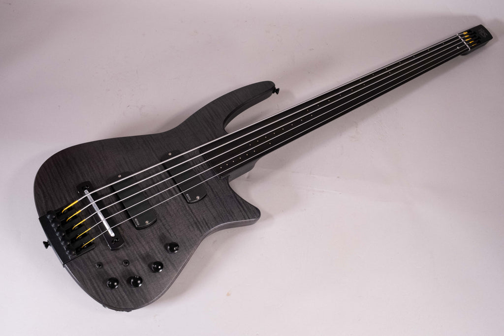 NS RADIUS 5 FRETLESS USATO
