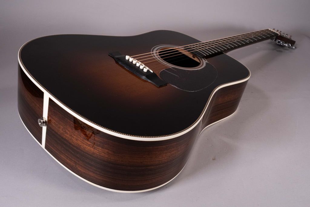 MARTIN HD28  SUNBURST USATA