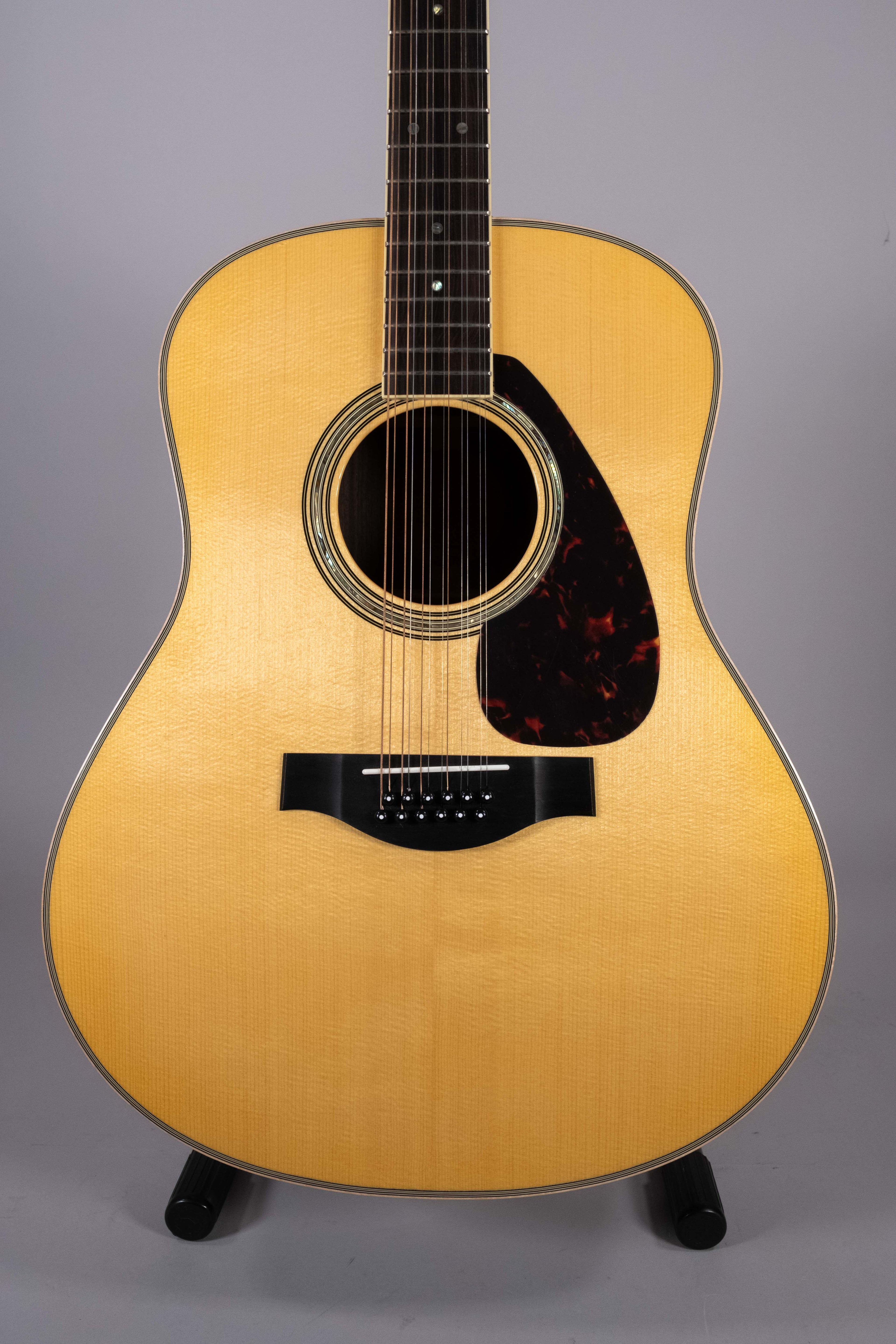 YAMAHA LL16 XII C USATA