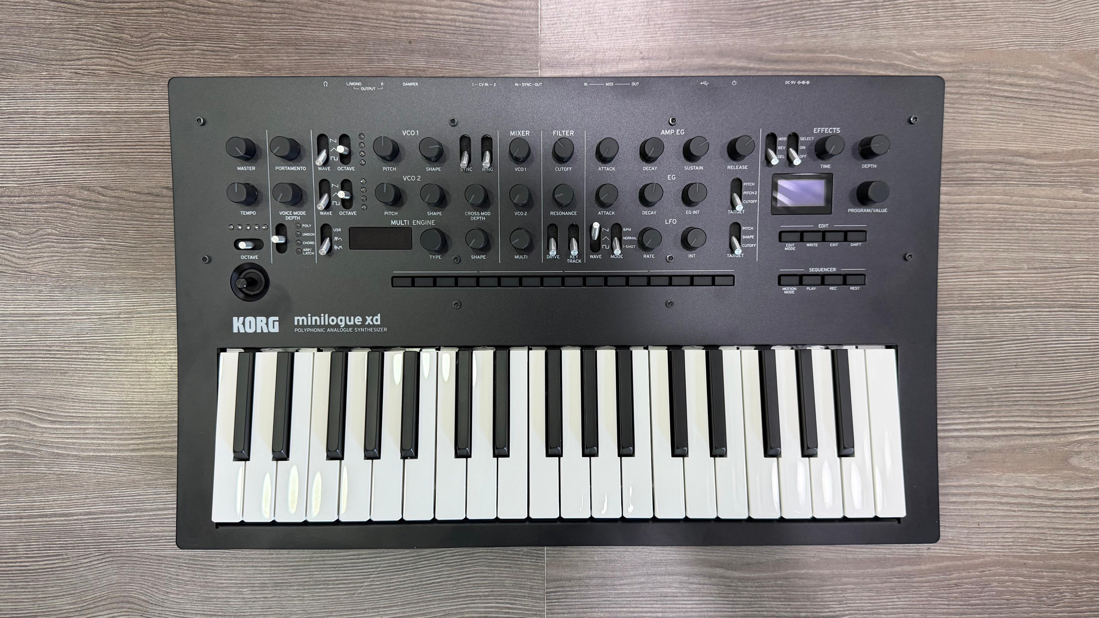 Korg Minilogue XD Usato con Decksaver